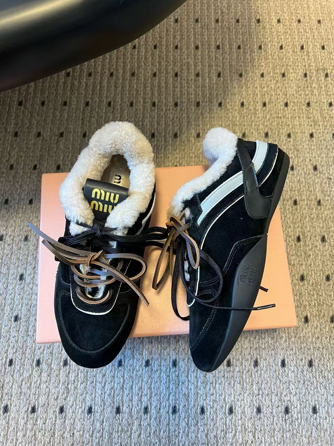 M1UM1U 高品質ウール レースアップ カジュアルシューズ【50％割引+送料無料】