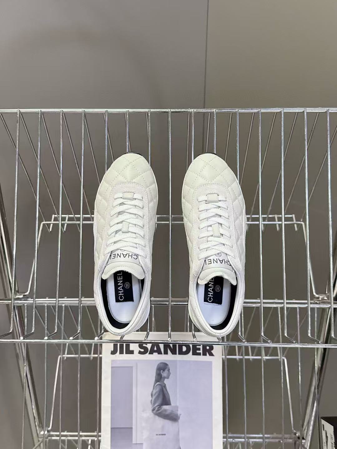 CHANE1 高品質ダブルCスニーカー【50％割引+送料無料】