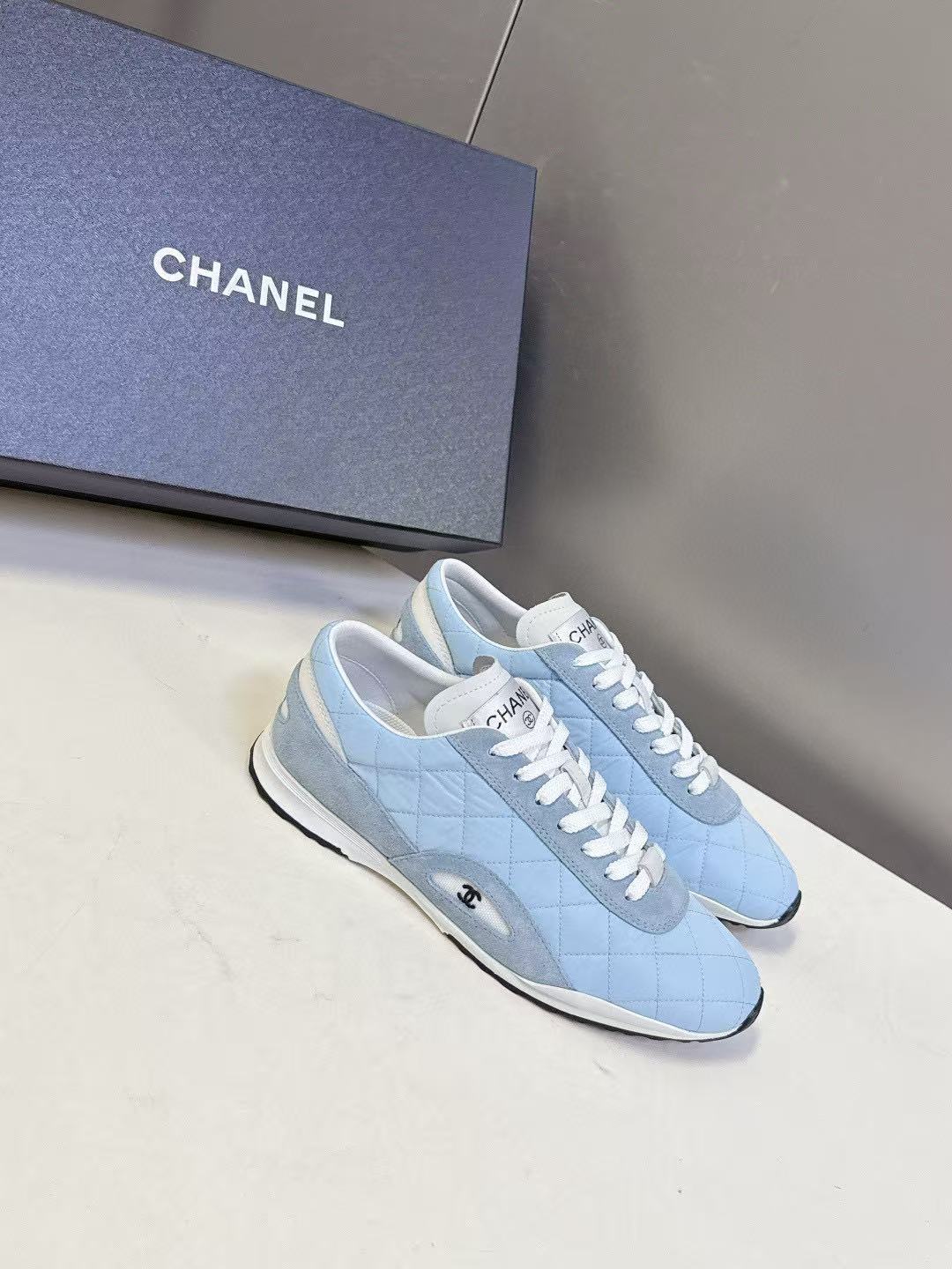 CHANE1 高品質ダブルCスニーカー【50％割引+送料無料】