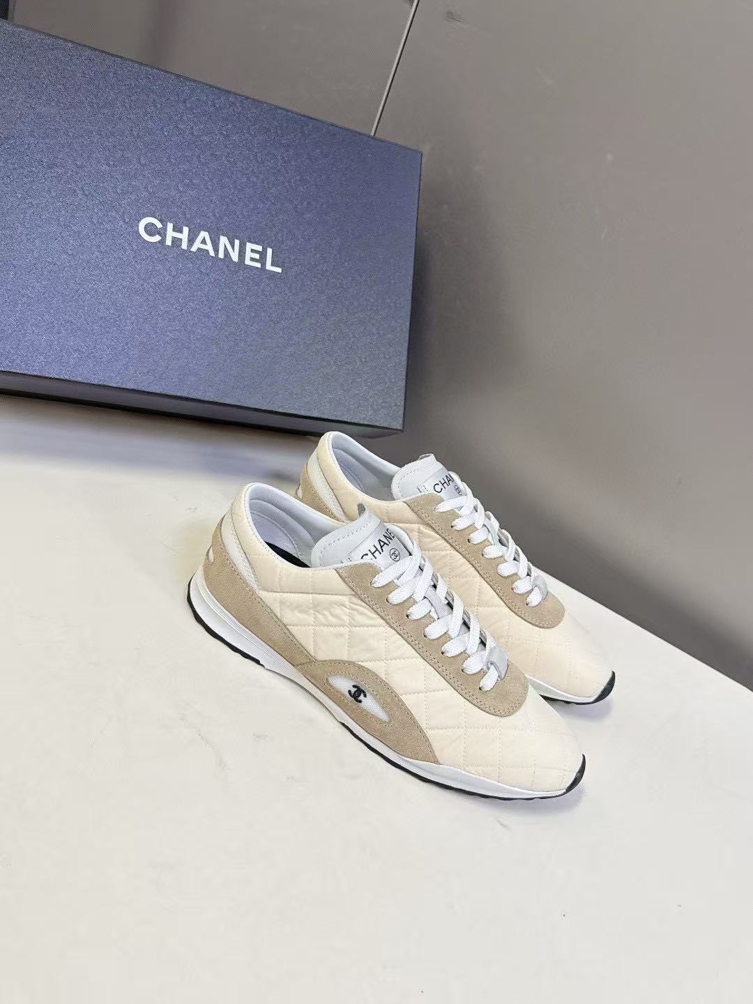 CHANE1 高品質ダブルCスニーカー【50％割引+送料無料】