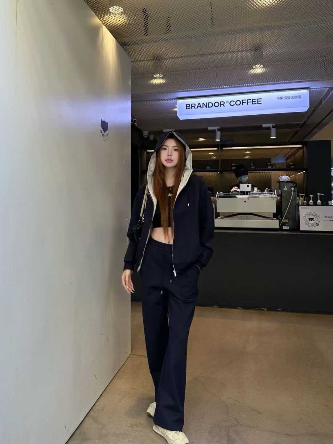 M1UM1U フード付きリバーシブルジャケット+パンツ ツーピースセット【50％割引+送料無料】