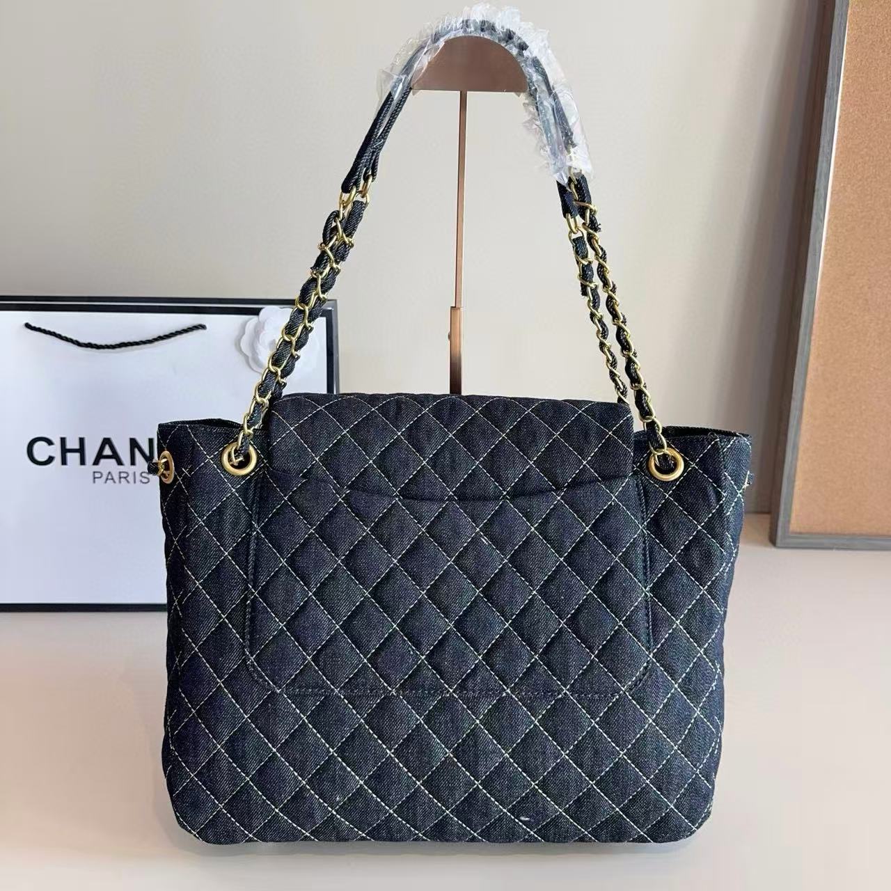 CHANE1 デニムチェーンショルダーバッグ【50％割引+送料無料】