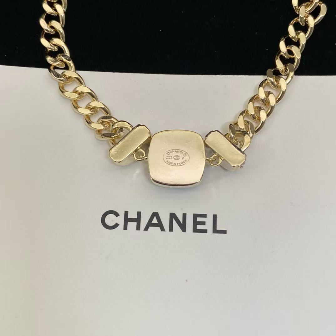 CHANE1 ダブルC スクエアネックレス【50％割引+送料無料】