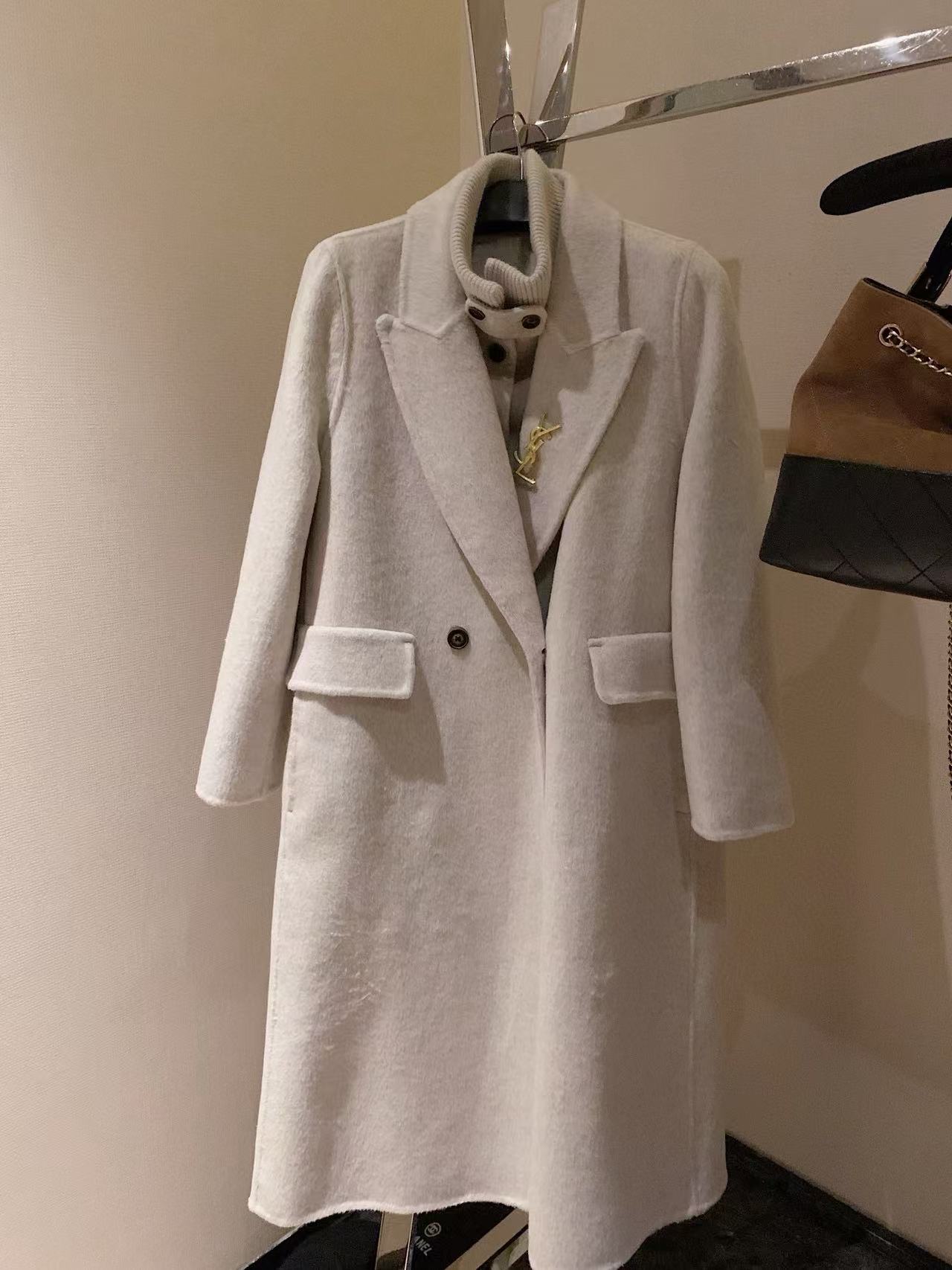 YSL カシミアベストとコートのツーピースセット【50％割引+送料無料】