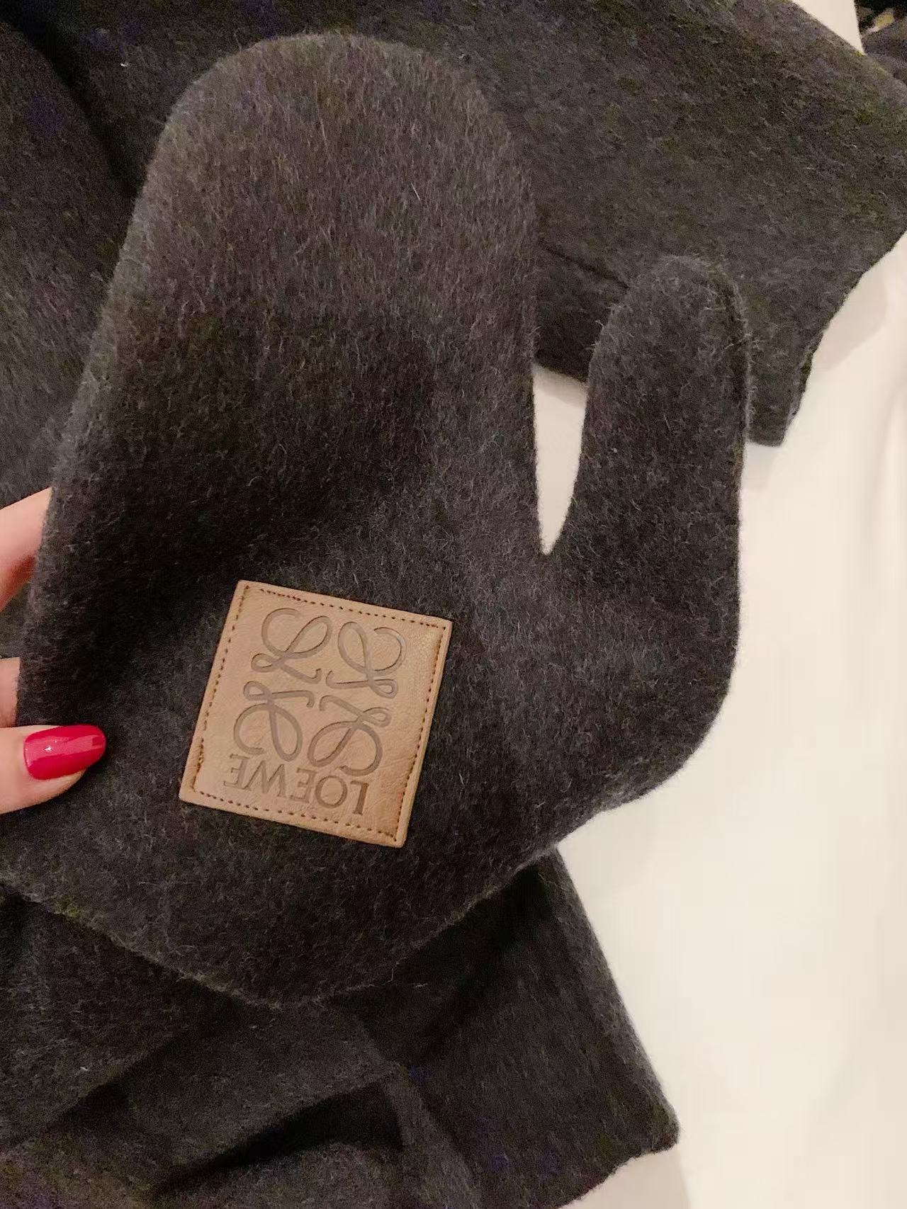 L0WEW カシミアコートとスカーフのツーピースセット【50％割引+送料無料】