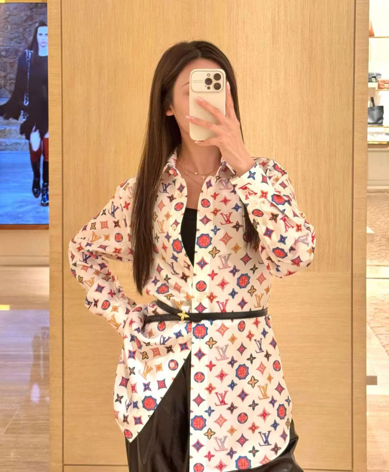 LVプリントルーズシャツ【50％割引+送料無料】