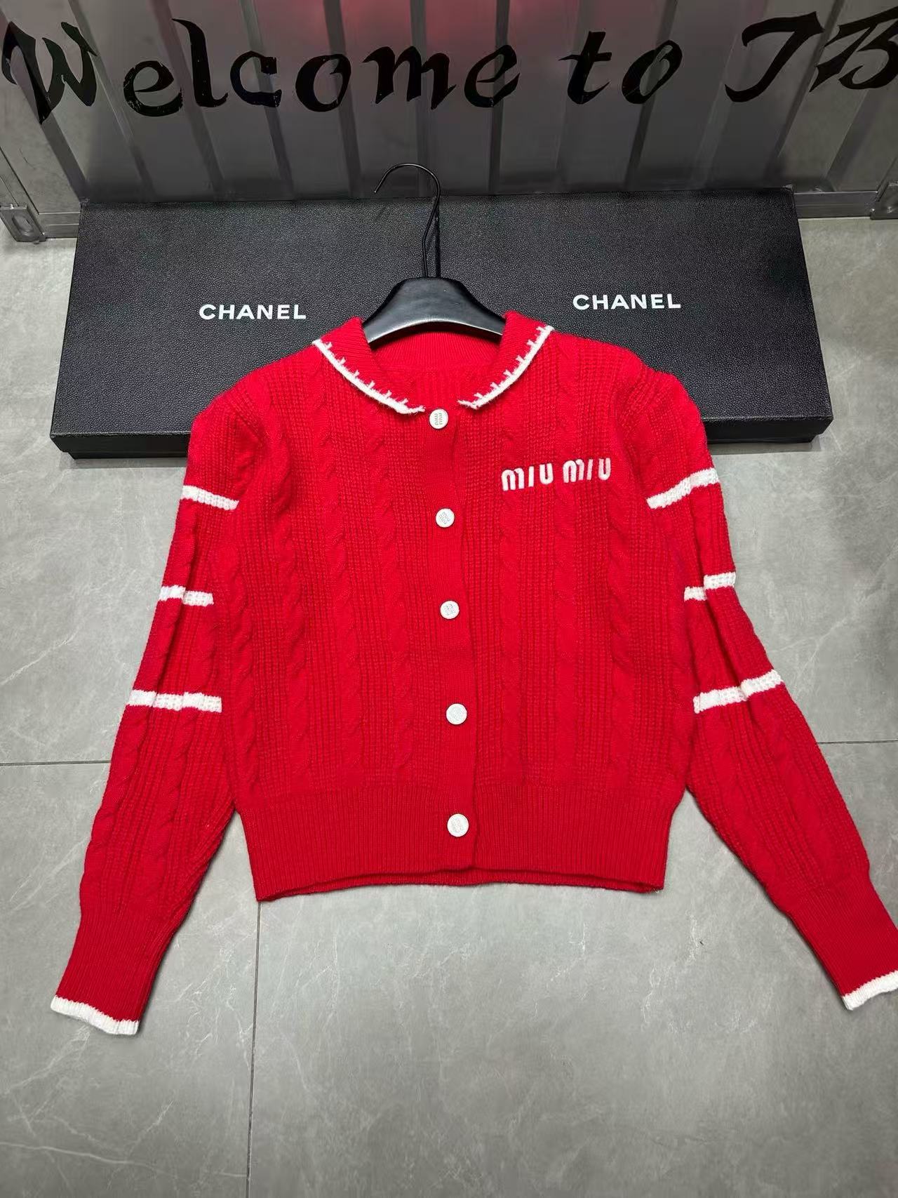 M1UM1U ストライプ レターカラー ウールカーディガン【50％割引+送料無料】