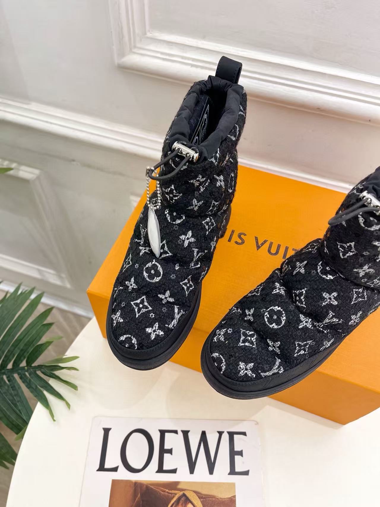 LVの高品質ダウンスノーブーツ【50％割引+送料無料】