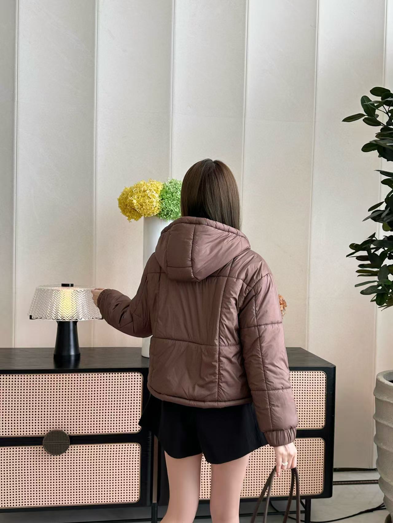 LVの高品質プリントフード付きコットンコート【50％割引+送料無料】