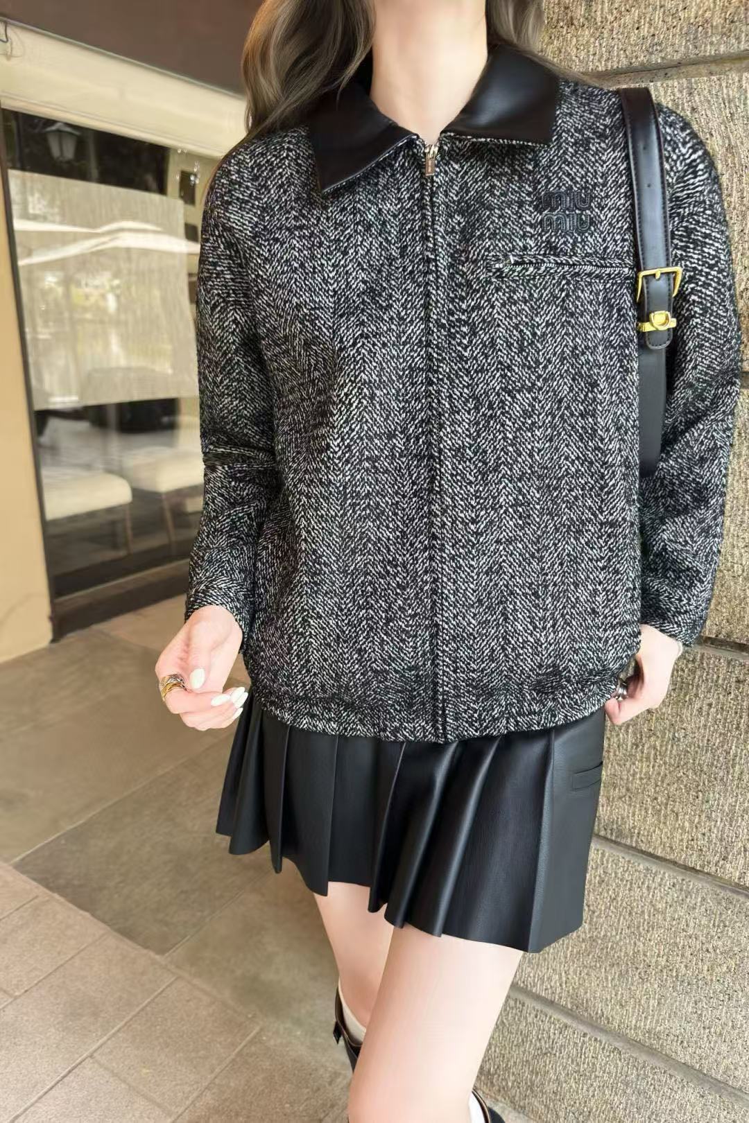 M1UM1U シンプルレタージャケット【50％割引+送料無料】