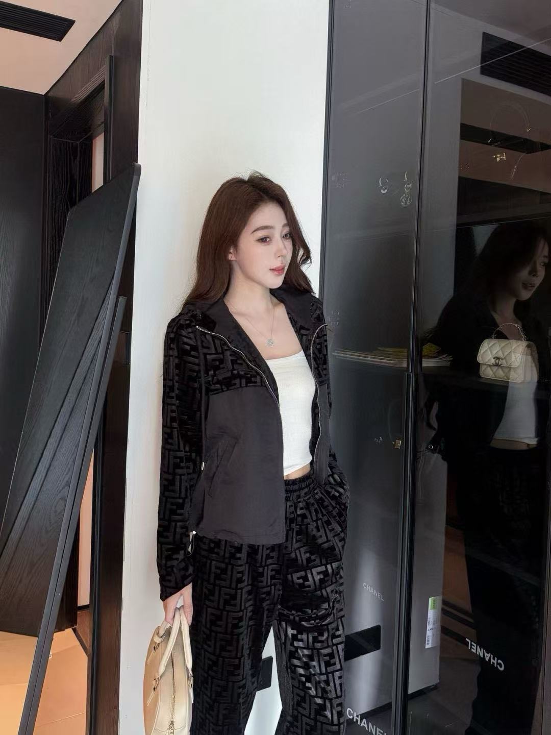 FEND1 ベルベットレタージャケット+パンツ ツーピースセット【50％割引+送料無料】