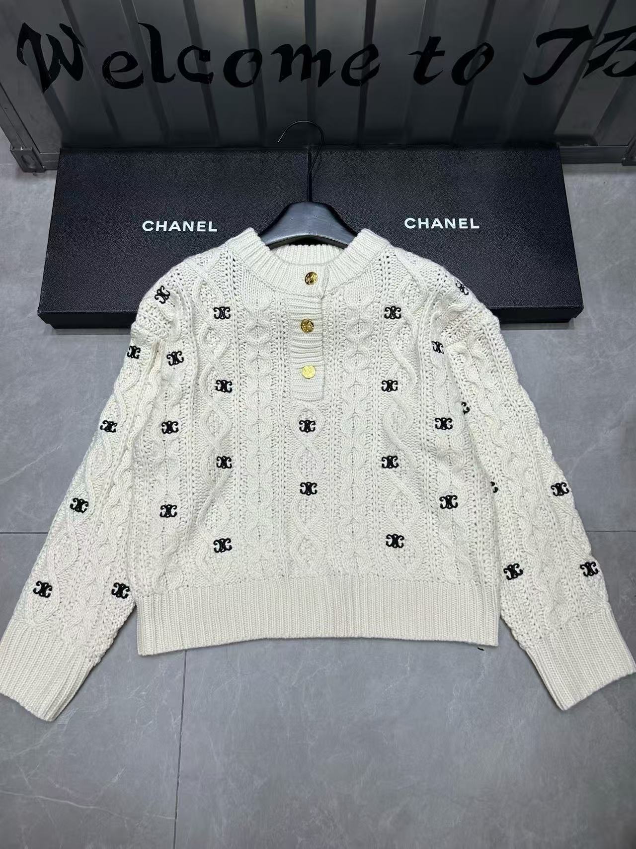 CEL1NE 凱旋門メタルボタンセーター【50％割引+送料無料】