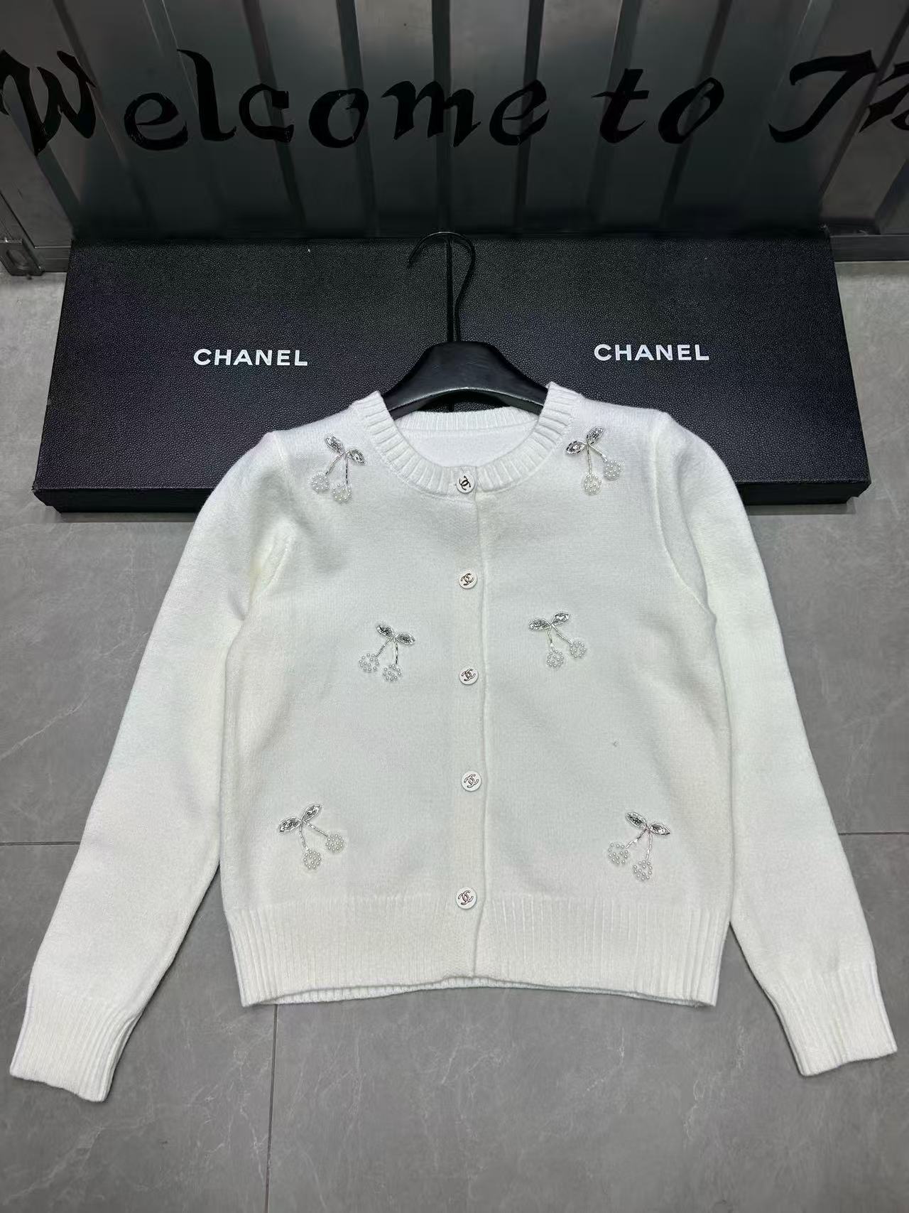 CHANE1 チェリーウールカーディガン【50％割引+送料無料】