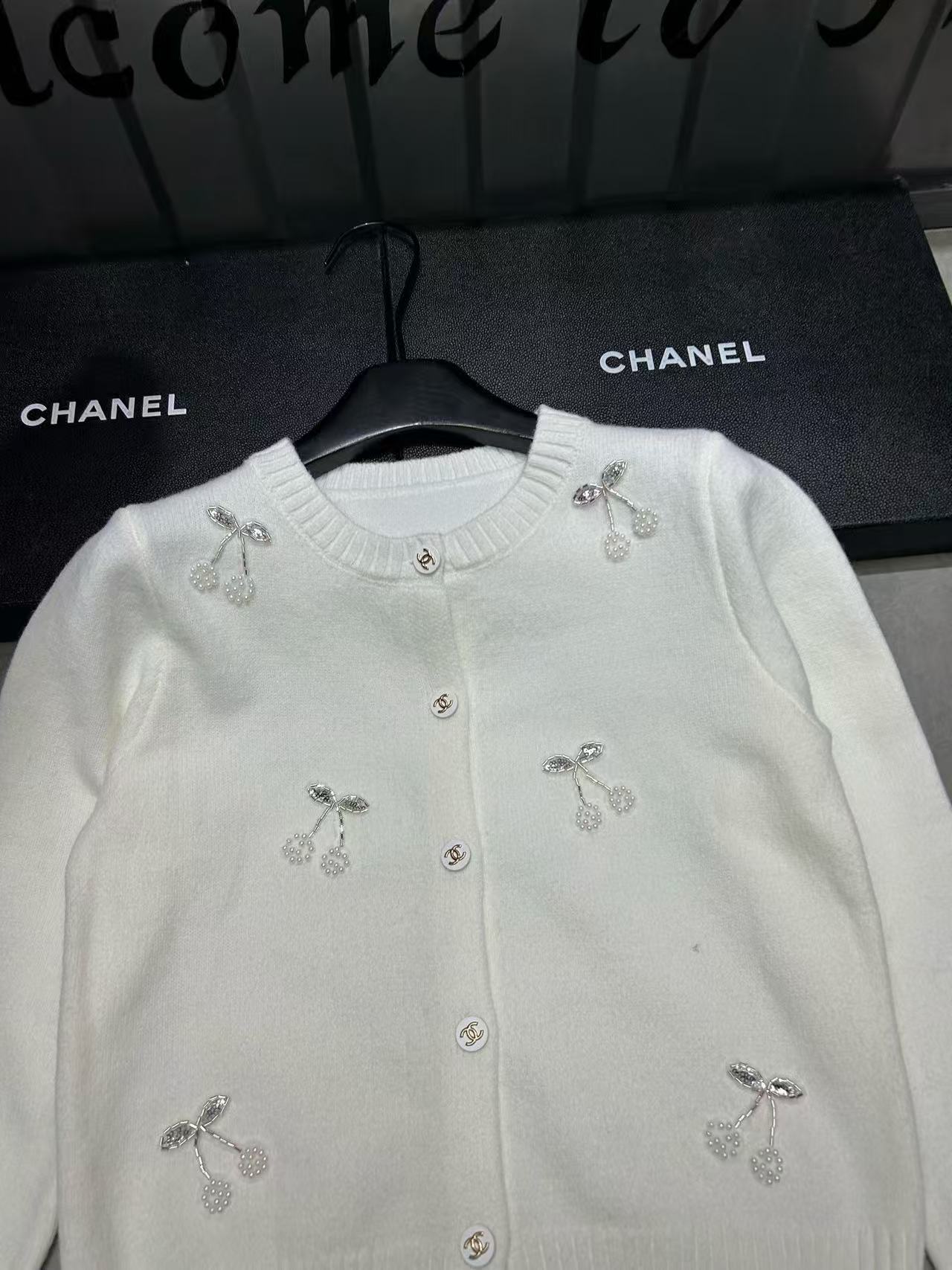 CHANE1 チェリーウールカーディガン【50％割引+送料無料】