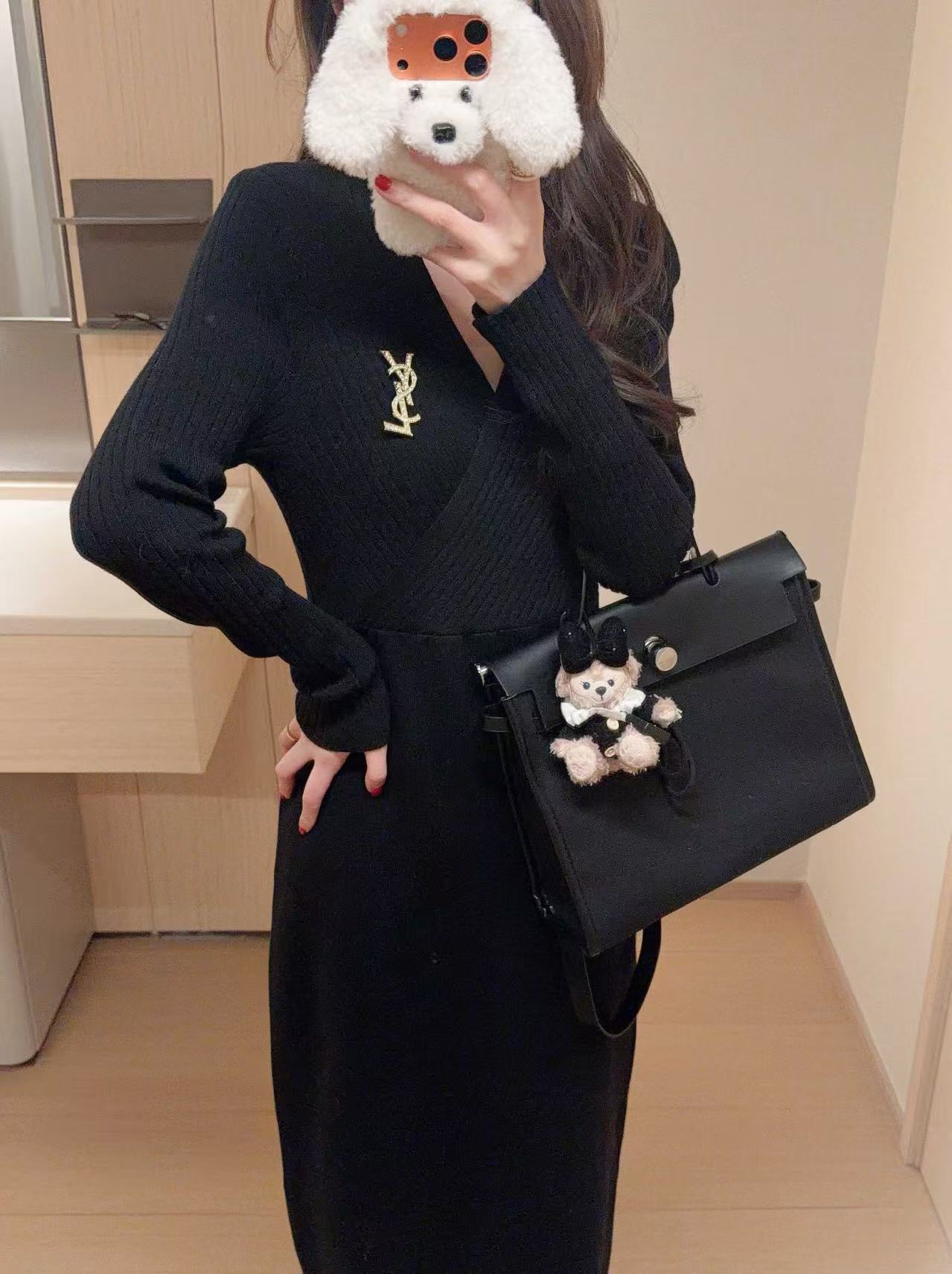 YSL ブローチ Vネック ニットドレス【50％割引+送料無料】