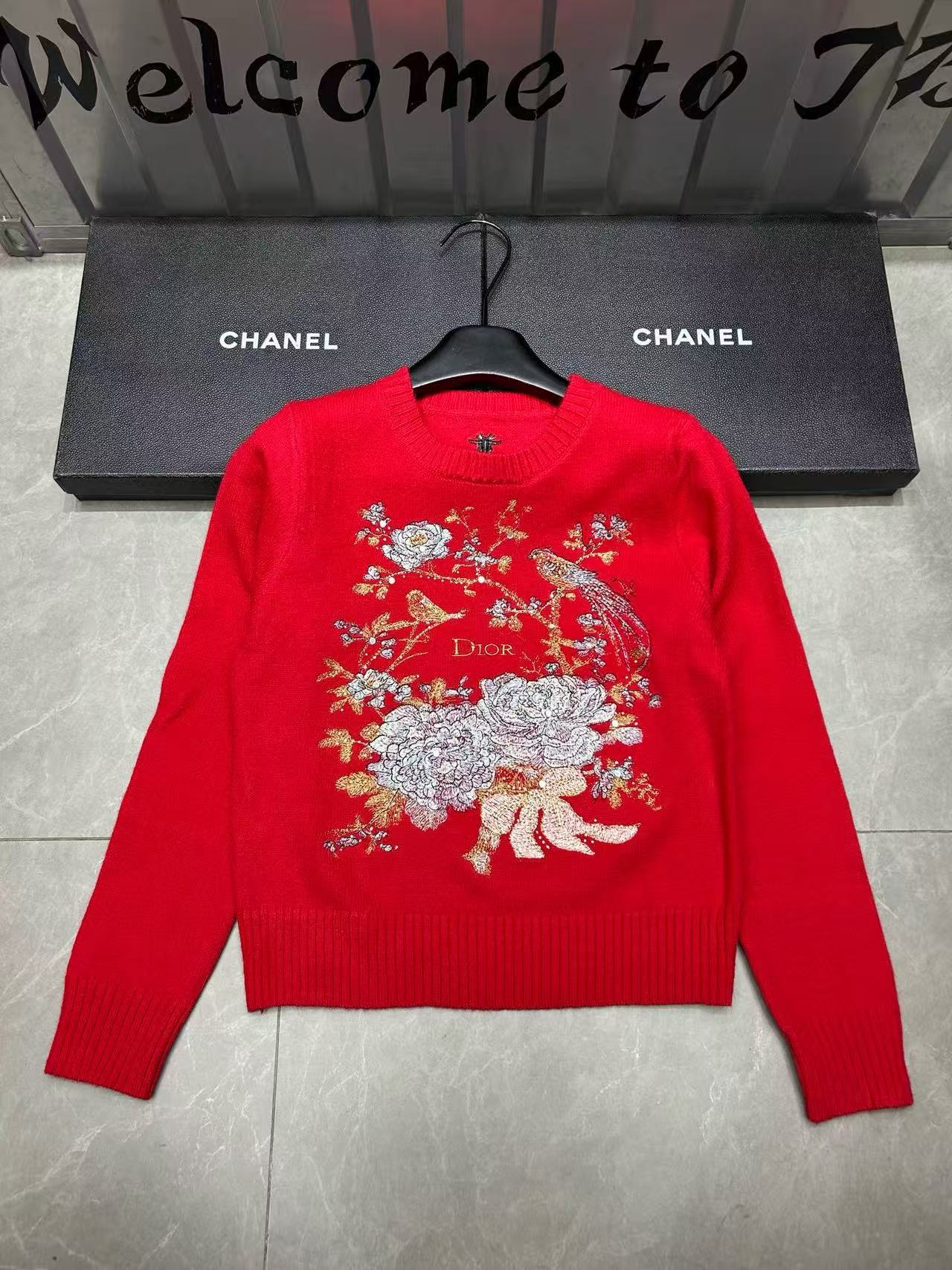 DIOR 刺繍ロゴプリント セーター【50％割引+送料無料】