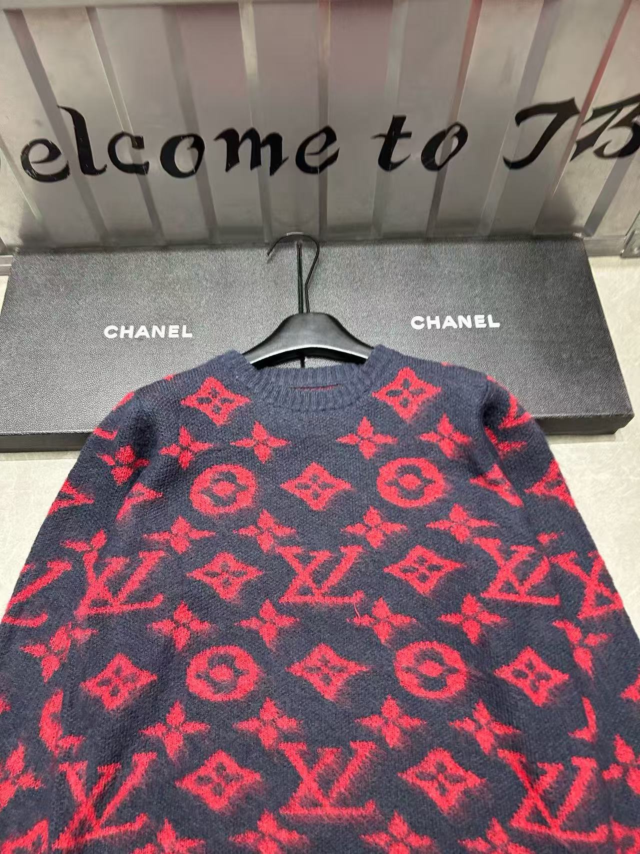 LVプリントウールセーター【50％割引+送料無料】