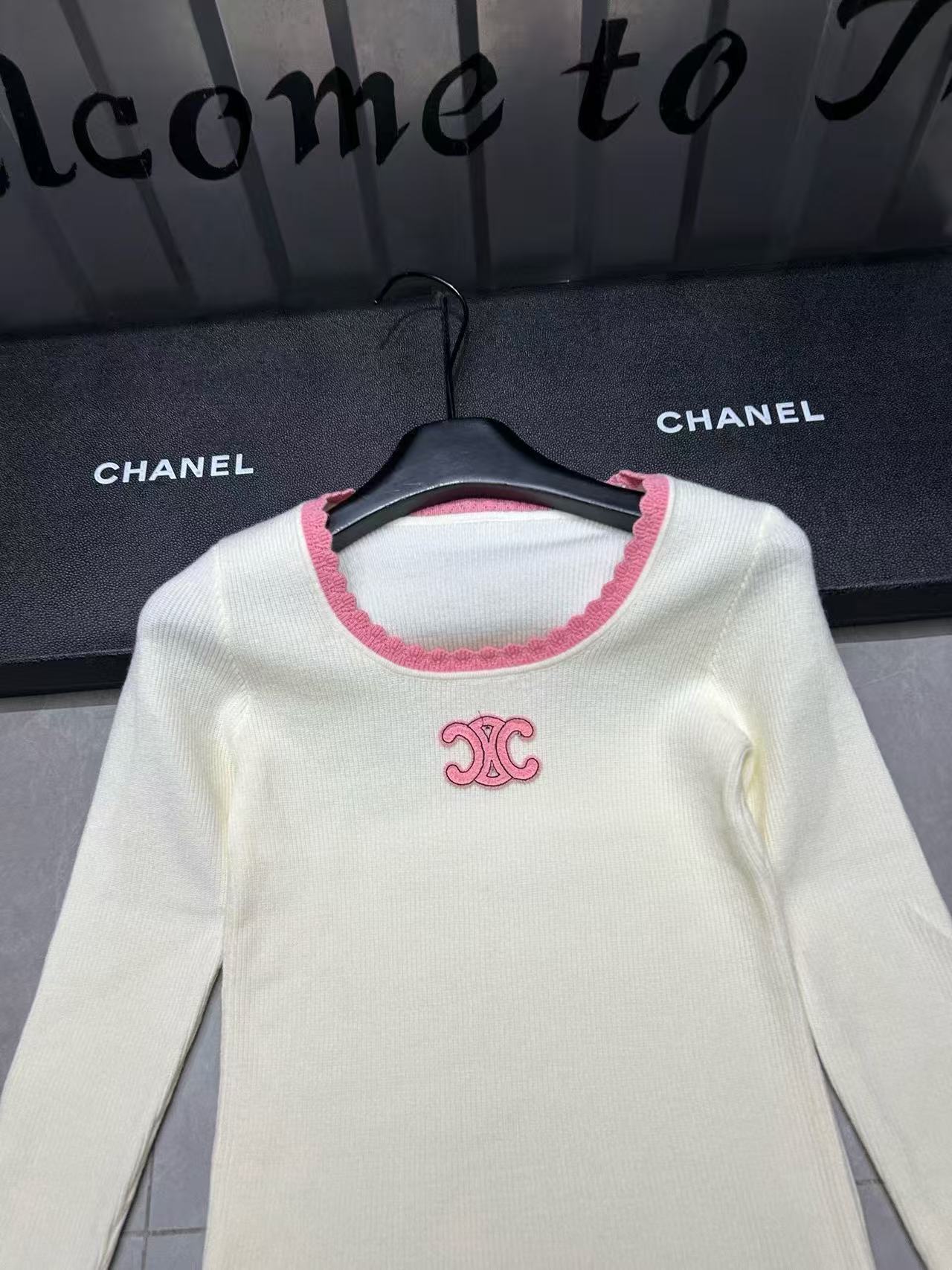 CEL1NE 凱旋門カラーブロックセーター【50％割引+送料無料】