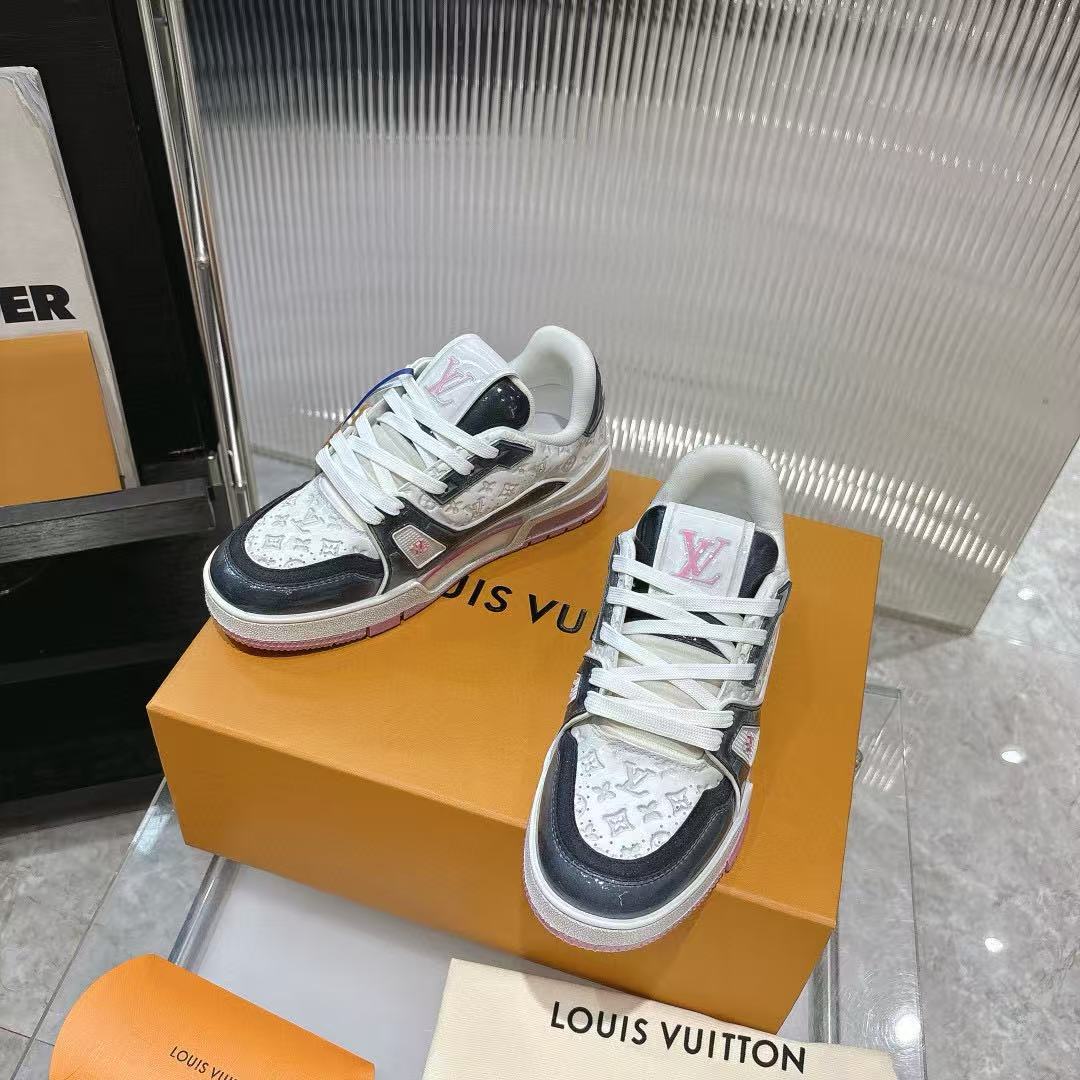 LVの高品質プリントプラットフォームシューズ【50％割引+送料無料】