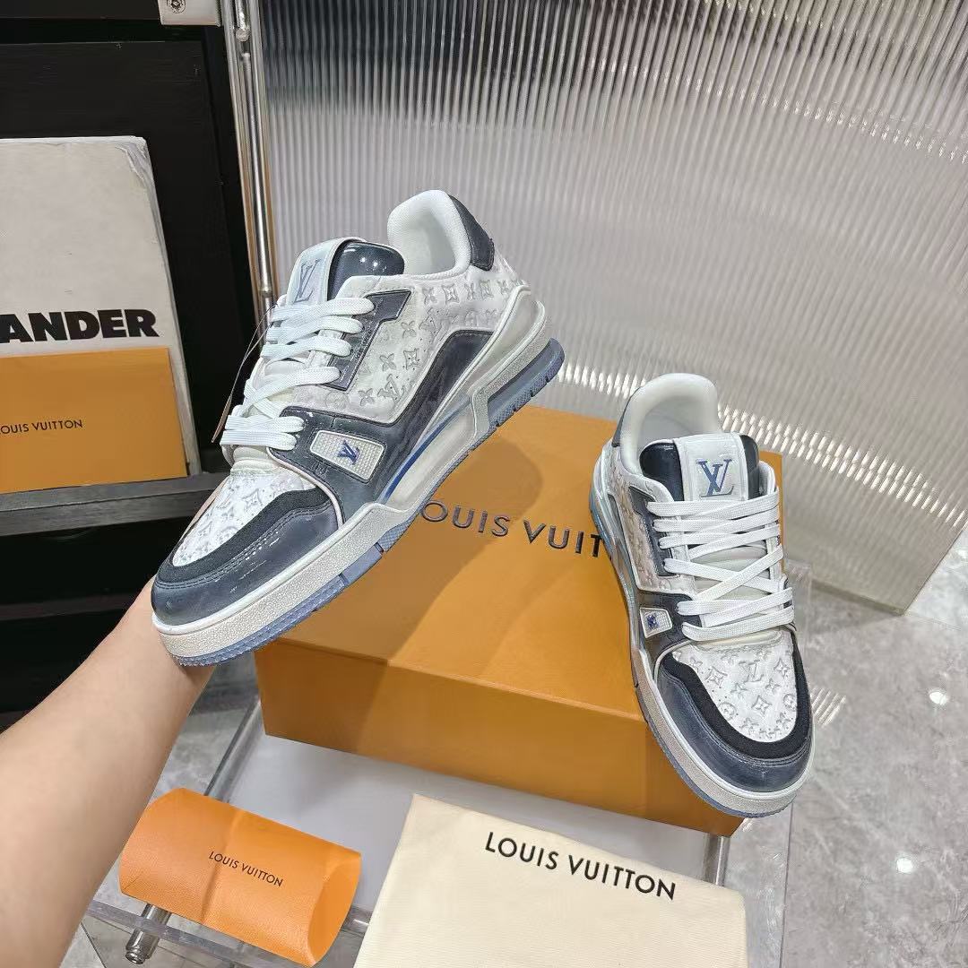 LVの高品質プリントプラットフォームシューズ【50％割引+送料無料】