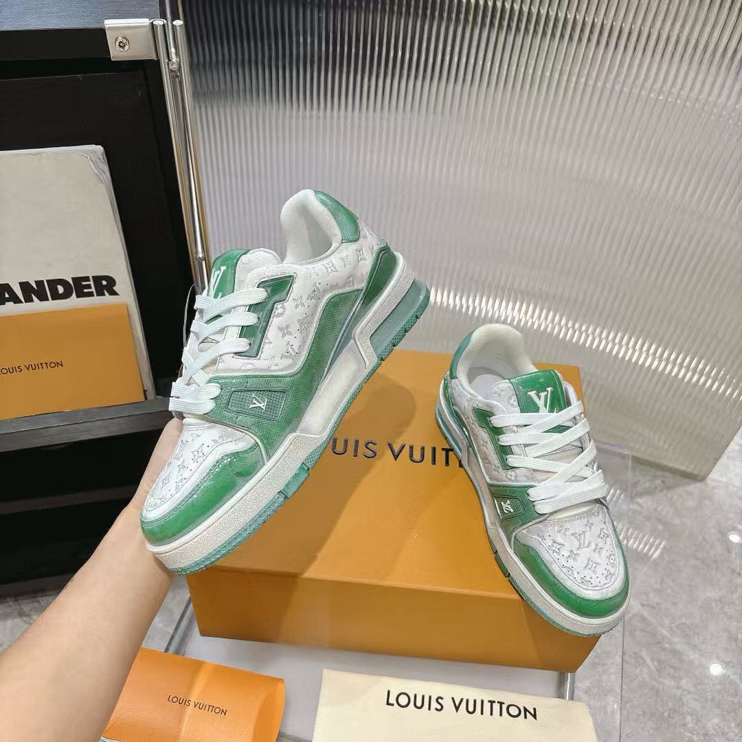 LVの高品質プリントプラットフォームシューズ【50％割引+送料無料】