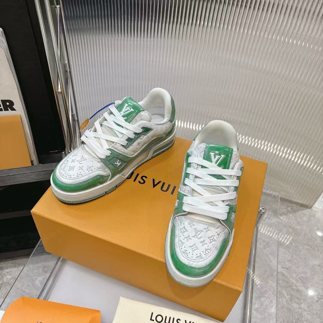 LVの高品質プリントプラットフォームシューズ【50％割引+送料無料】