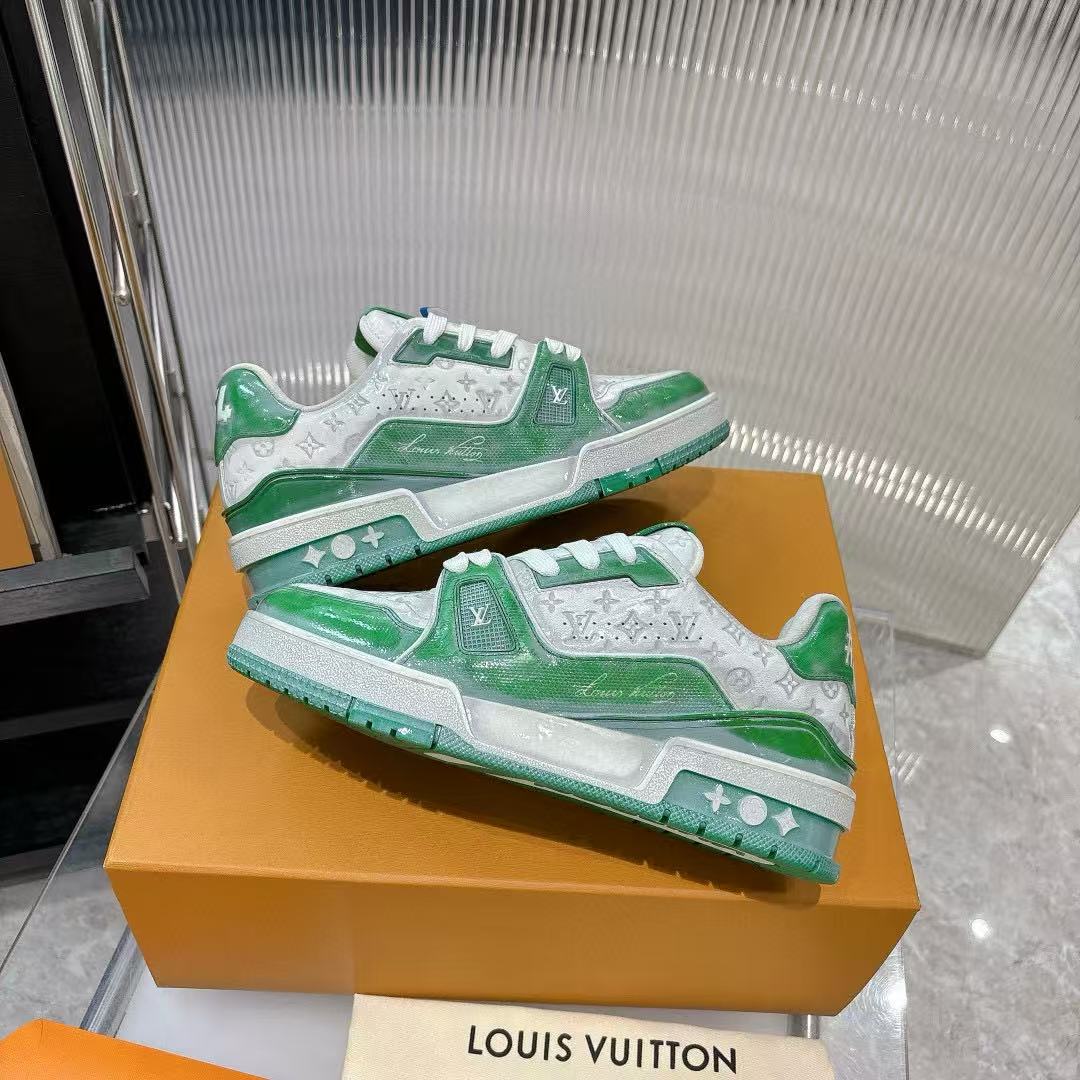 LVの高品質プリントプラットフォームシューズ【50％割引+送料無料】