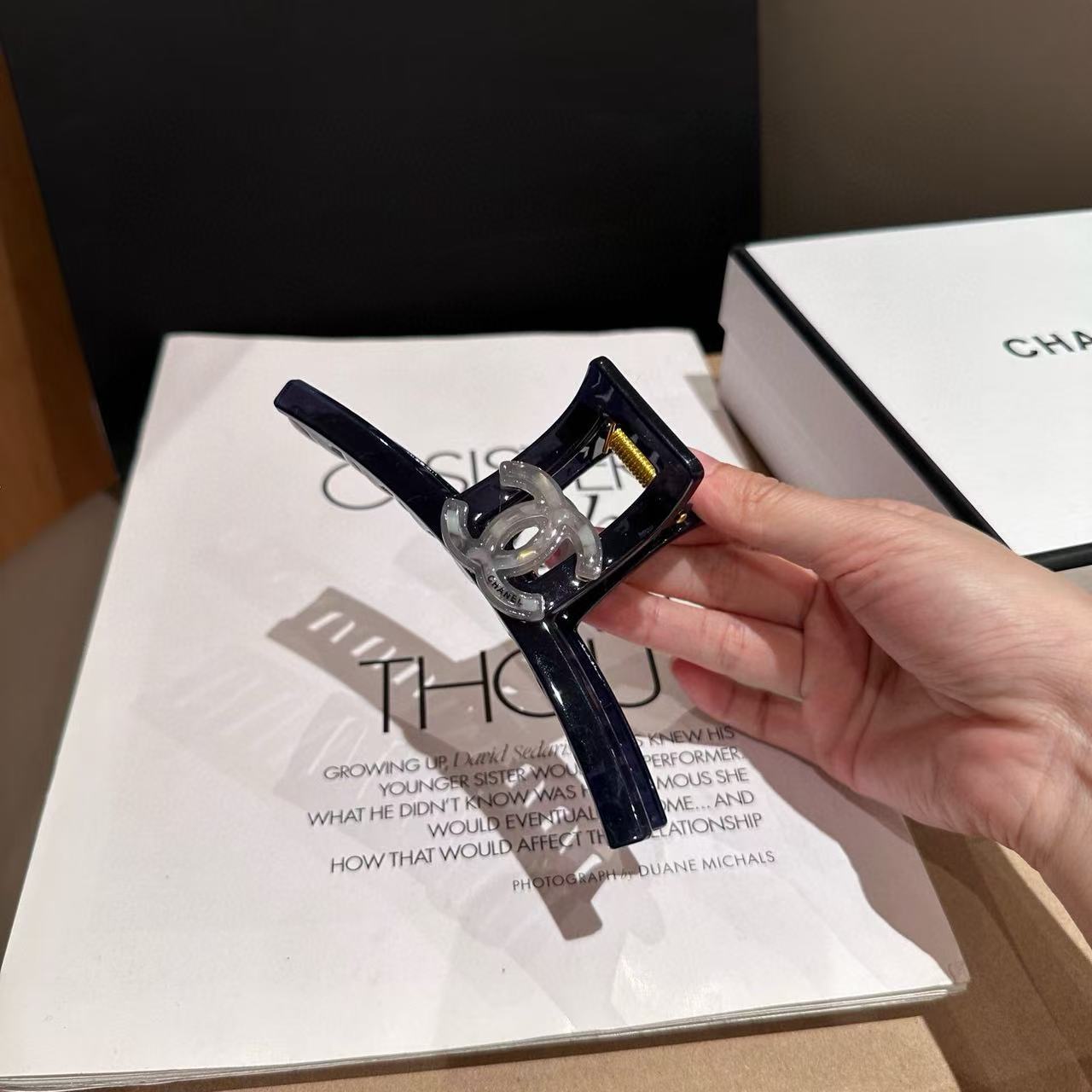 CHANE1 ダブルCヘアクリップ【50％割引+送料無料】