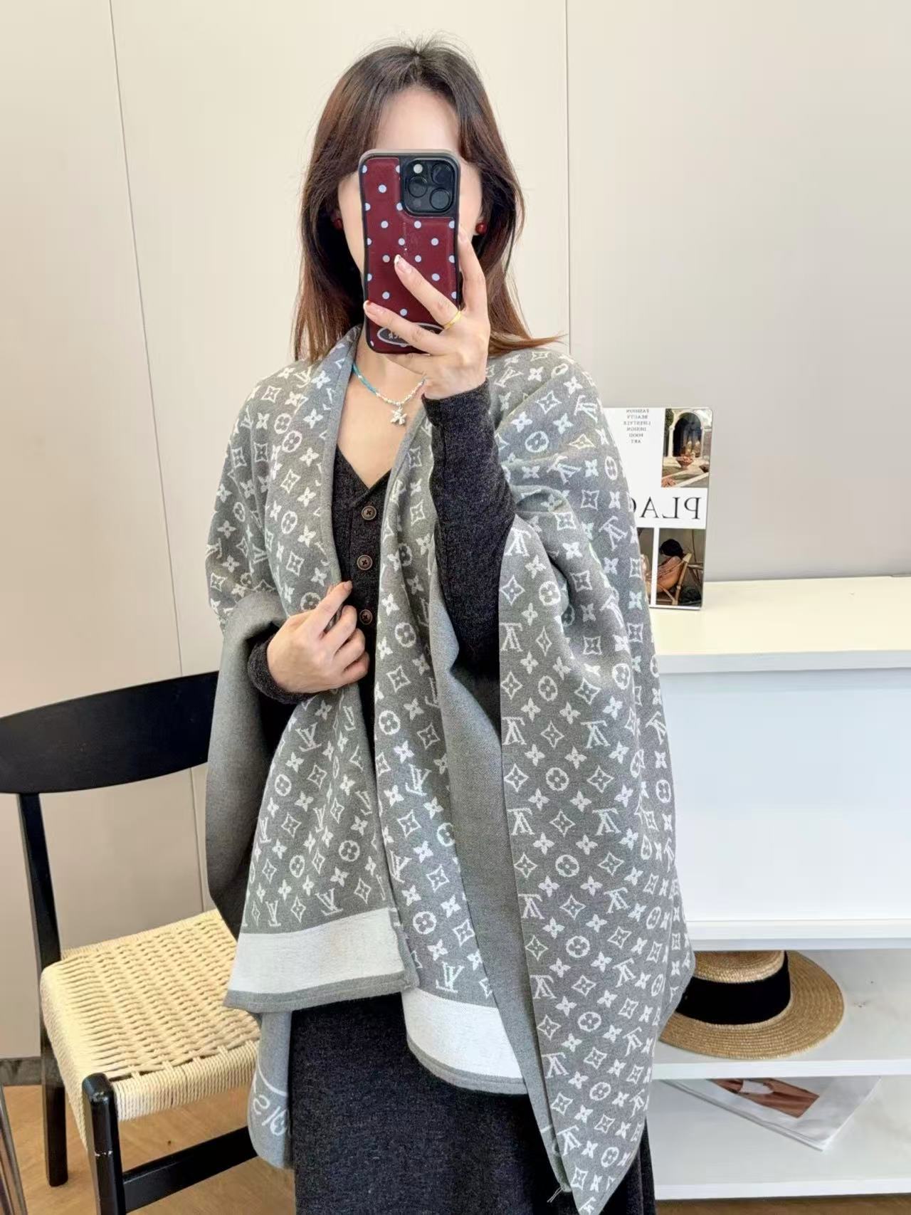 LVカシミアショールケープ【50％割引+送料無料】