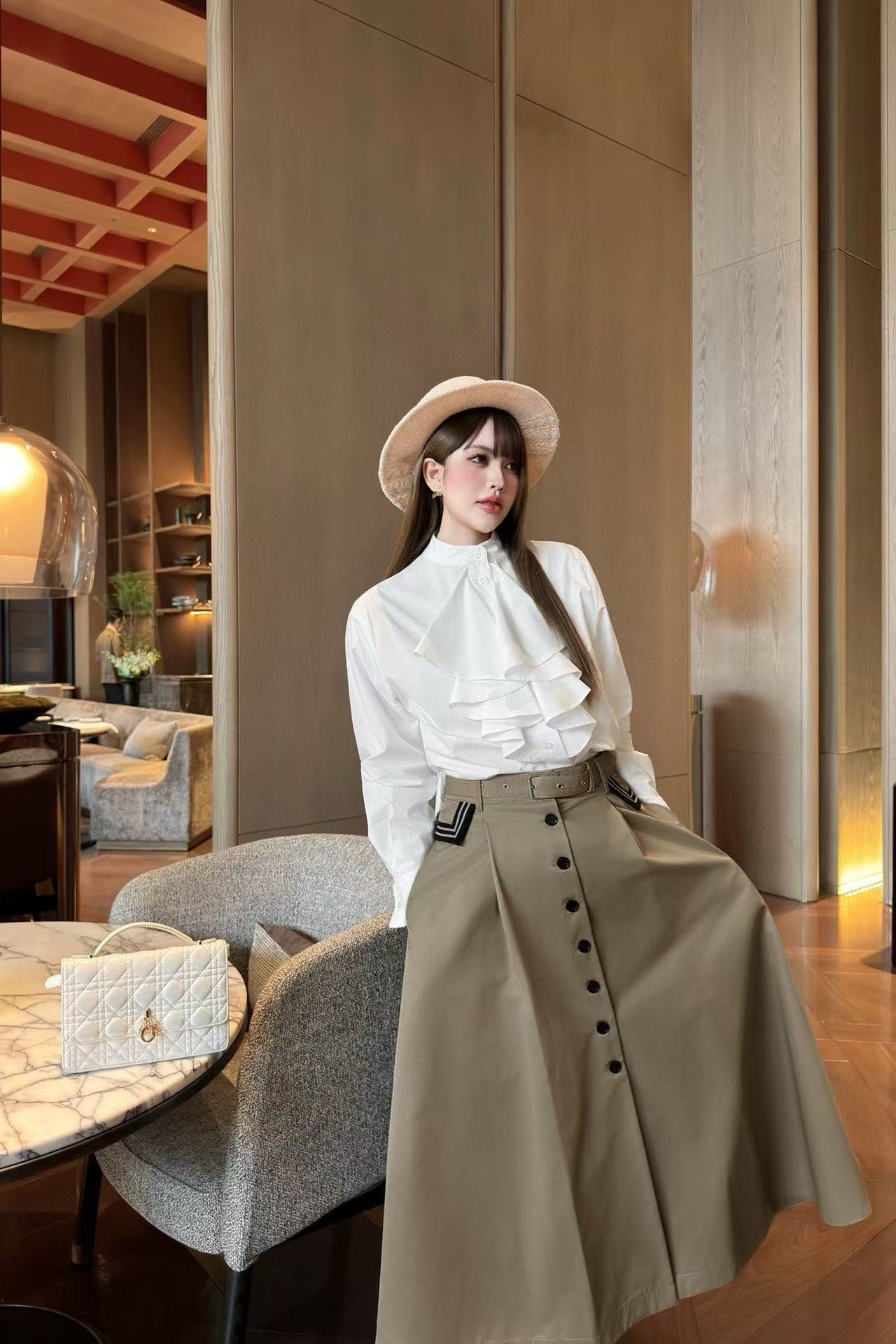 DI0Rフリルブラウス【50％割引+送料無料】