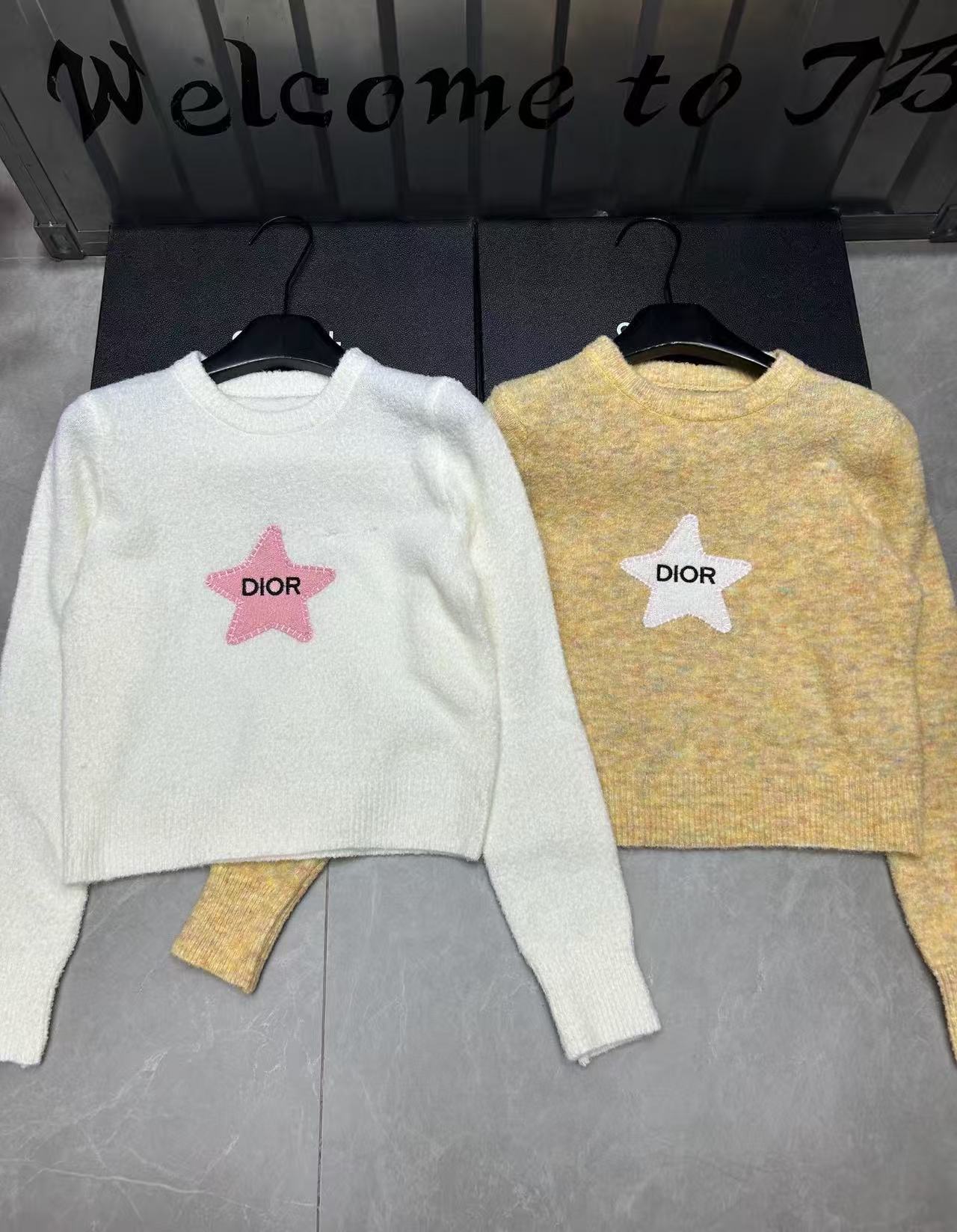 DIOR ファイブポインテッドスターレターセーター【50％割引+送料無料】