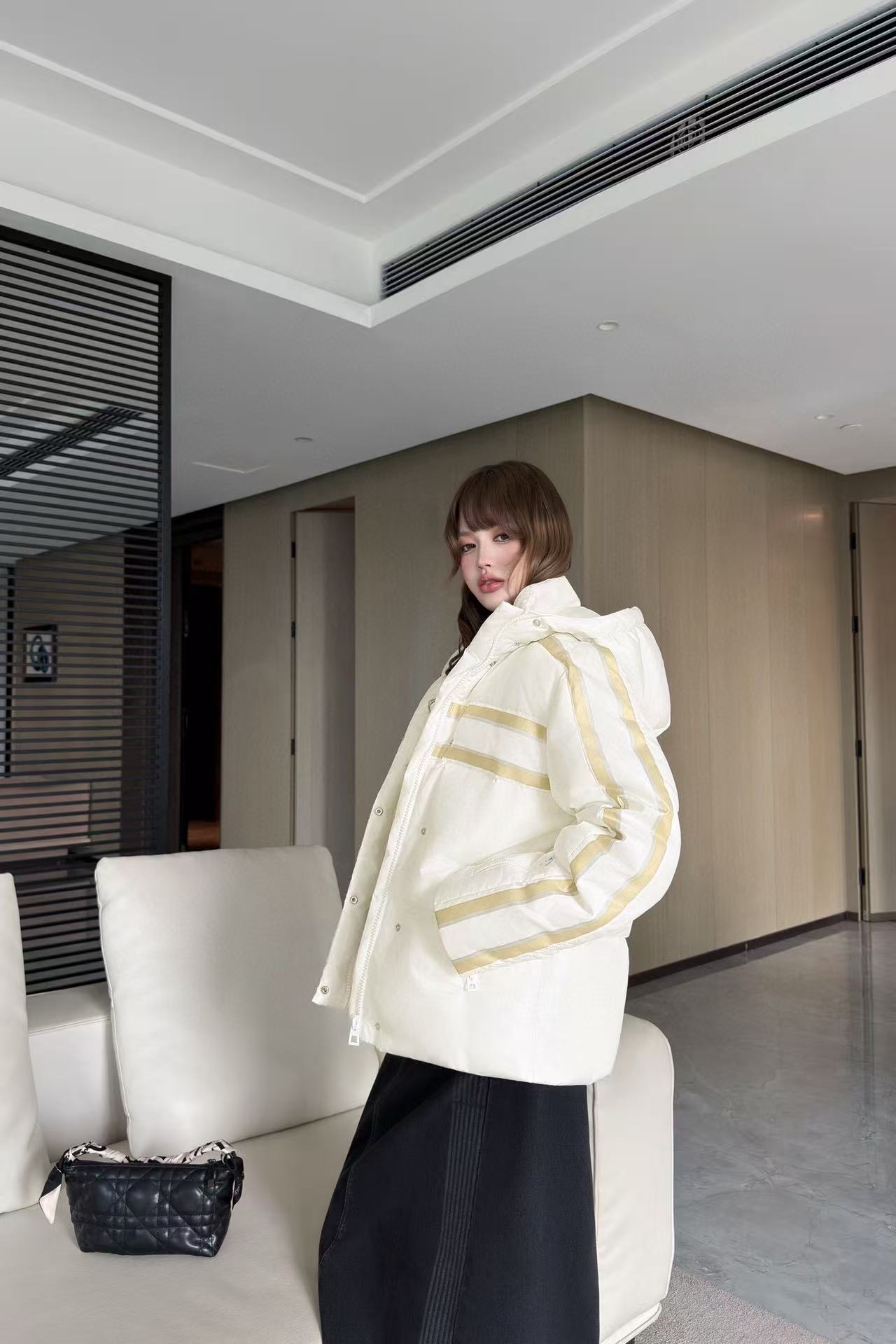 DIOR フード付きスタンドカラーダウンジャケット【50％割引+送料無料】