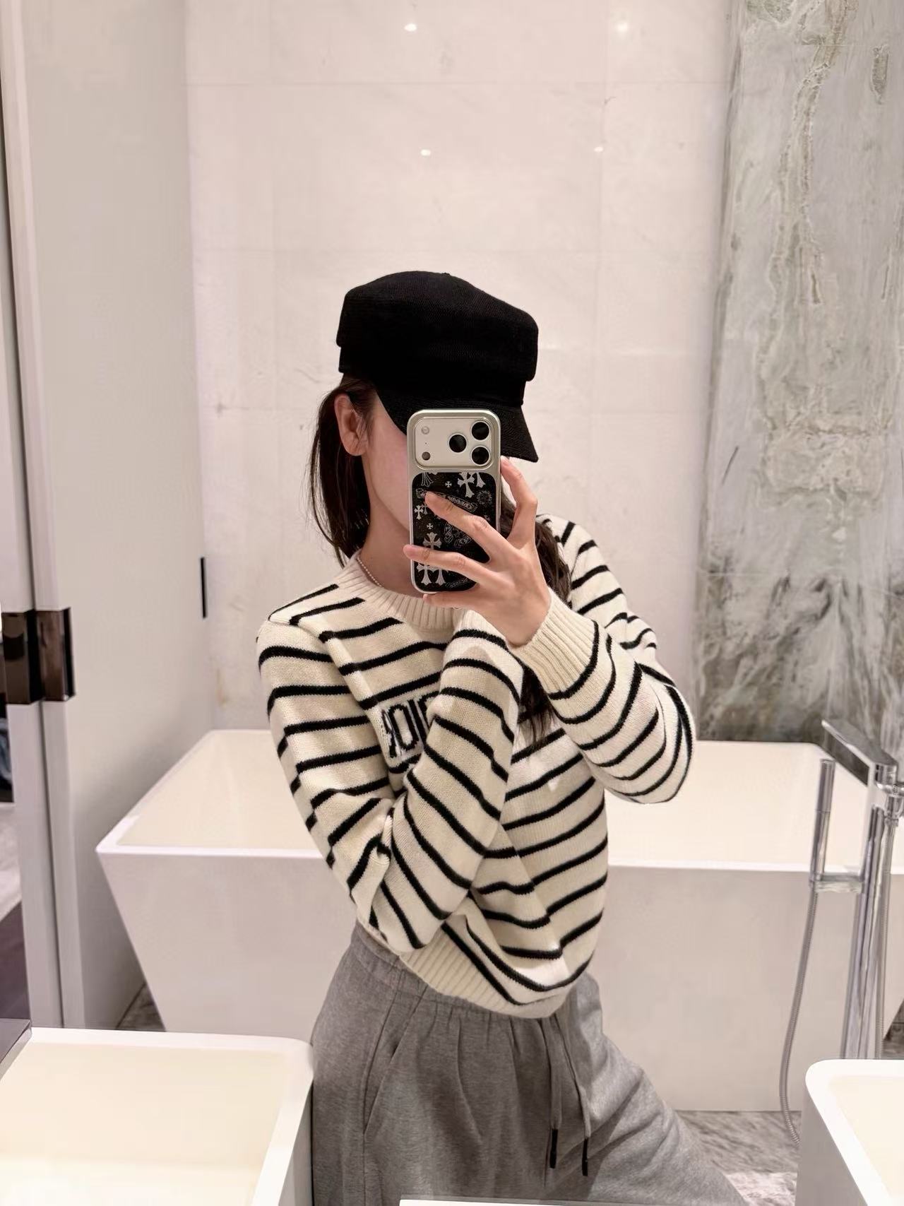 DIORのストライプレターセーター【50％割引+送料無料】