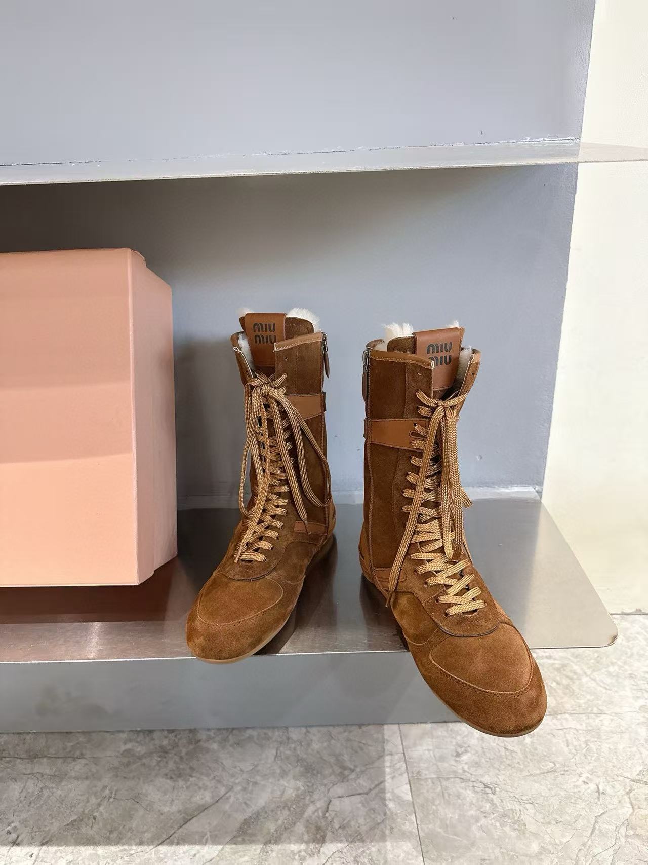 M1UM1U 高品質ディアハイドウール アンクルブーツ【50％割引+送料無料】