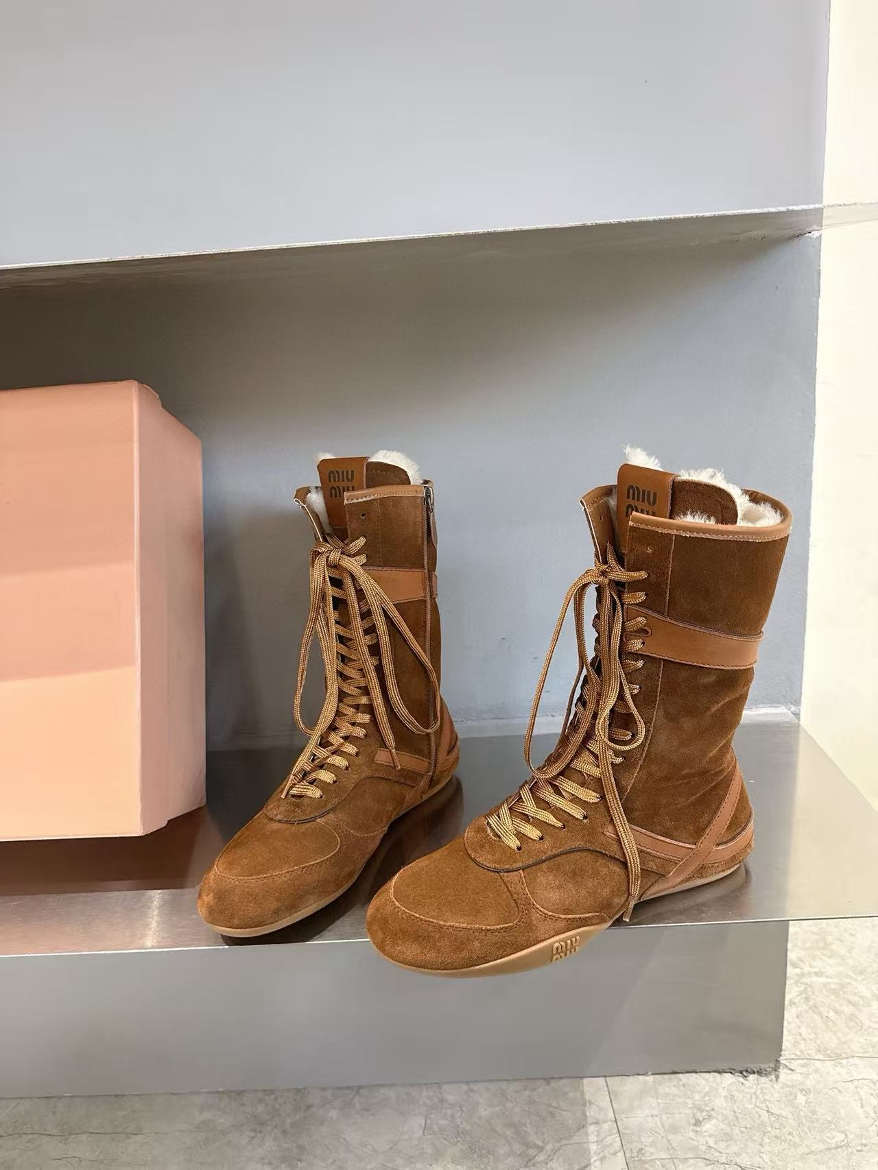 M1UM1U 高品質ディアハイドウール アンクルブーツ【50％割引+送料無料】