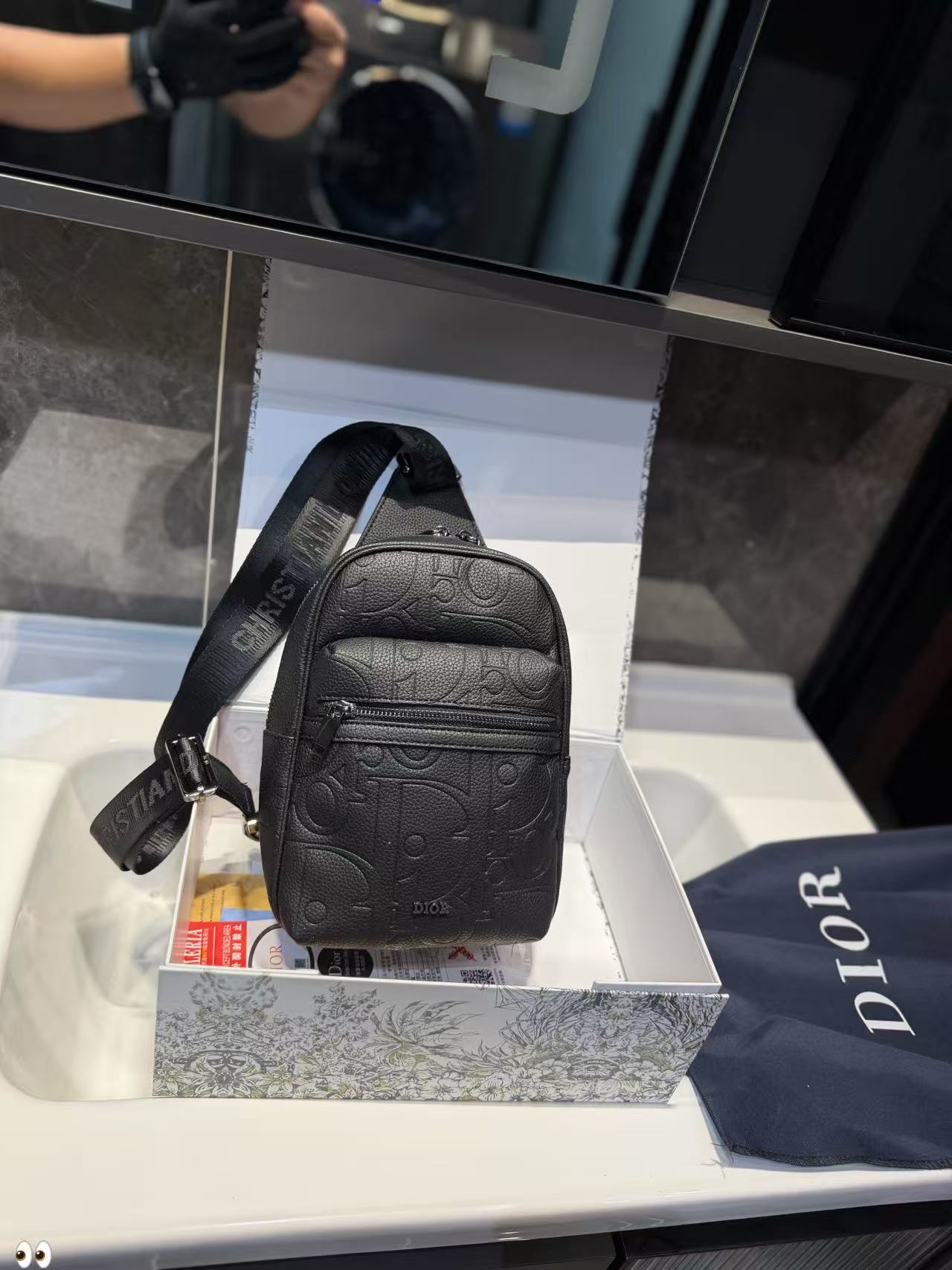 DI0R Gravityメンズクロスボディバッグ【50％割引+送料無料】