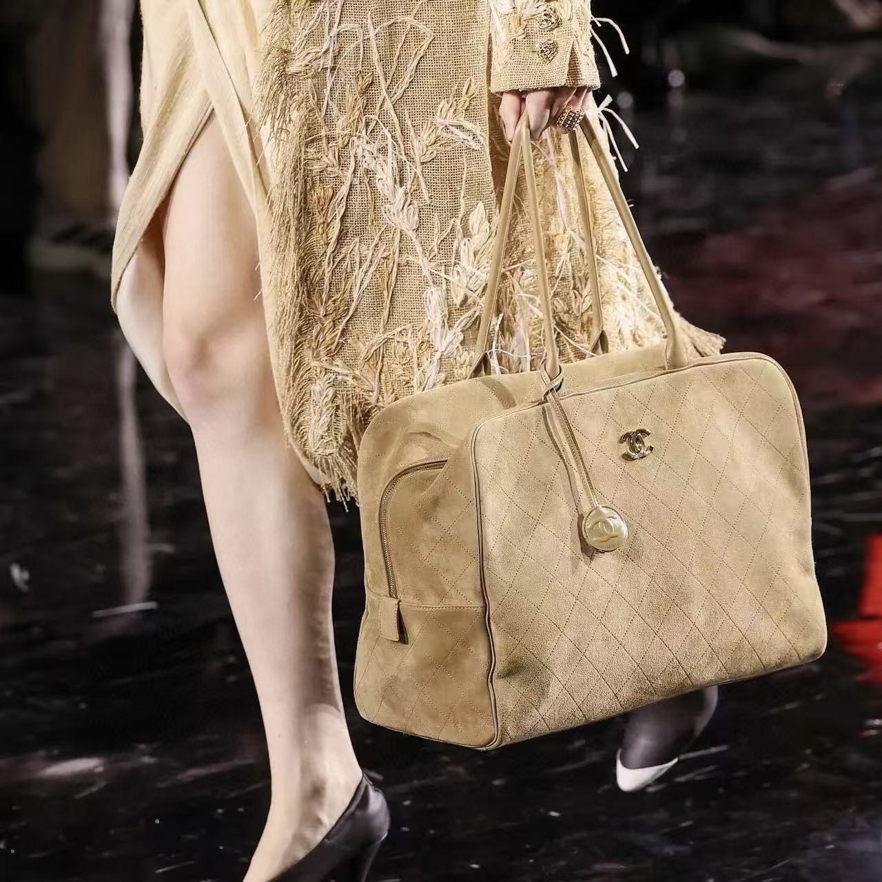 CHANE1 ディアスキントートバッグ【50％割引+送料無料】