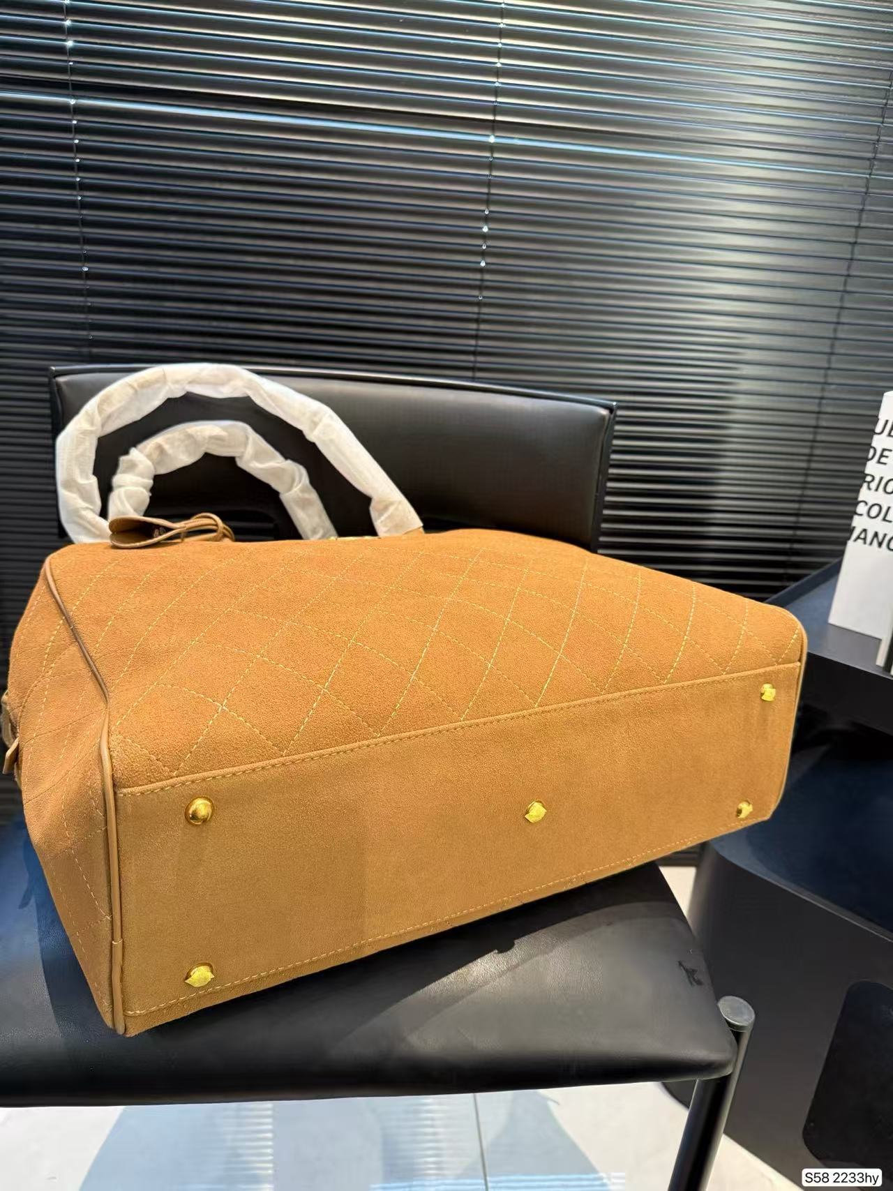 CHANE1 ディアスキントートバッグ【50％割引+送料無料】