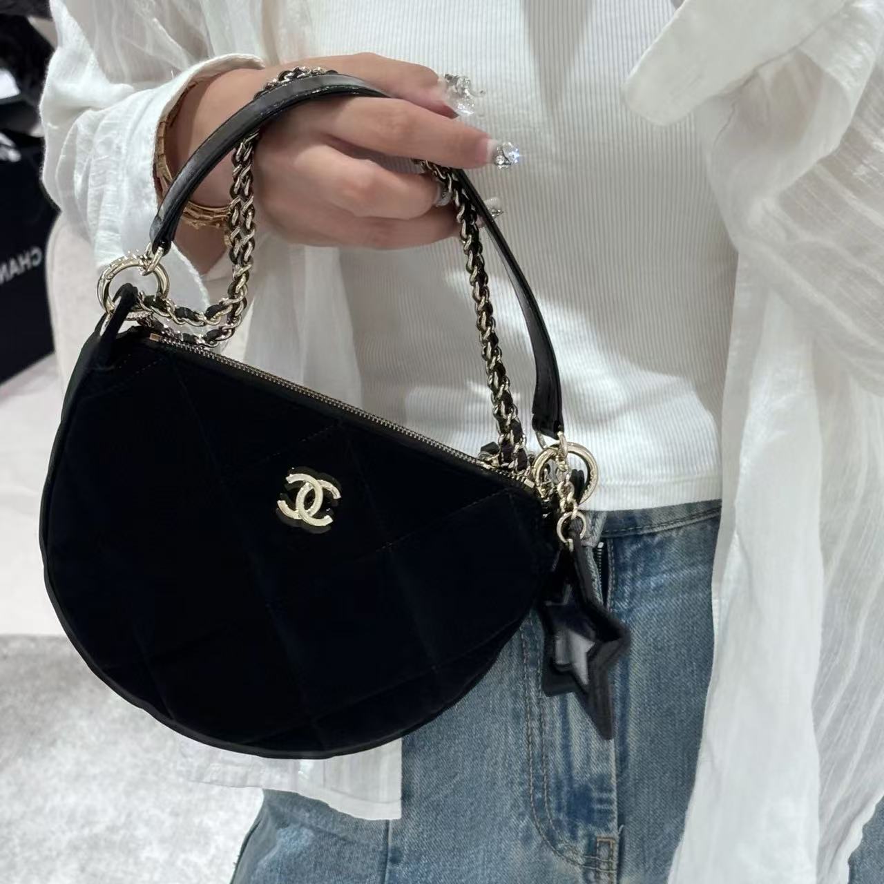 CHANE1 ベルベット クレセントバッグ【50％割引+送料無料】