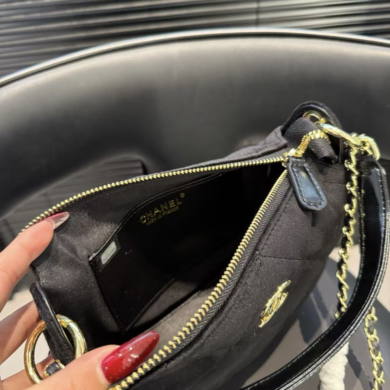 CHANE1 ベルベット クレセントバッグ【50％割引+送料無料】