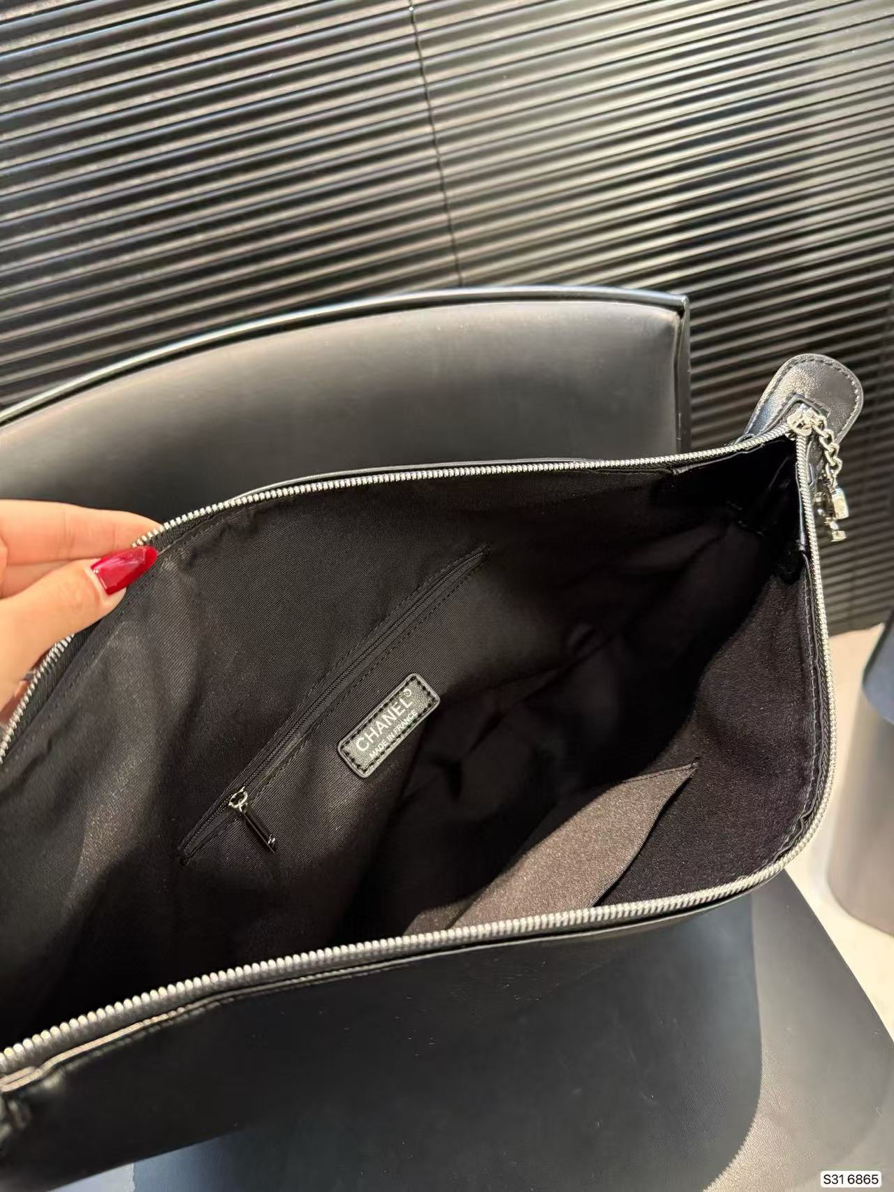 CHANE1 ダブルC レザーショッピングバッグ【50％割引+送料無料】