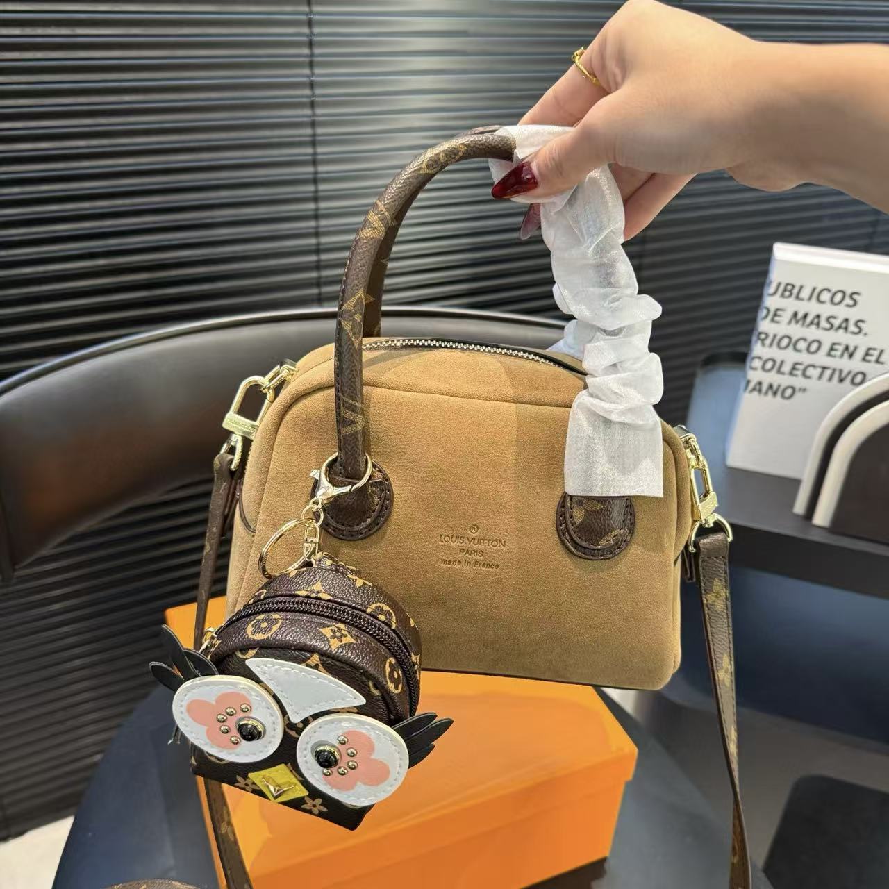 LVディアスキンハンドバッグ【50％割引+送料無料】