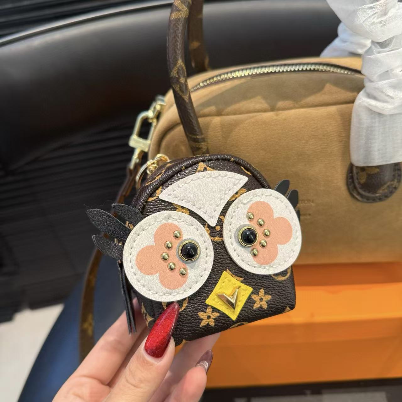 LVディアスキンハンドバッグ【50％割引+送料無料】