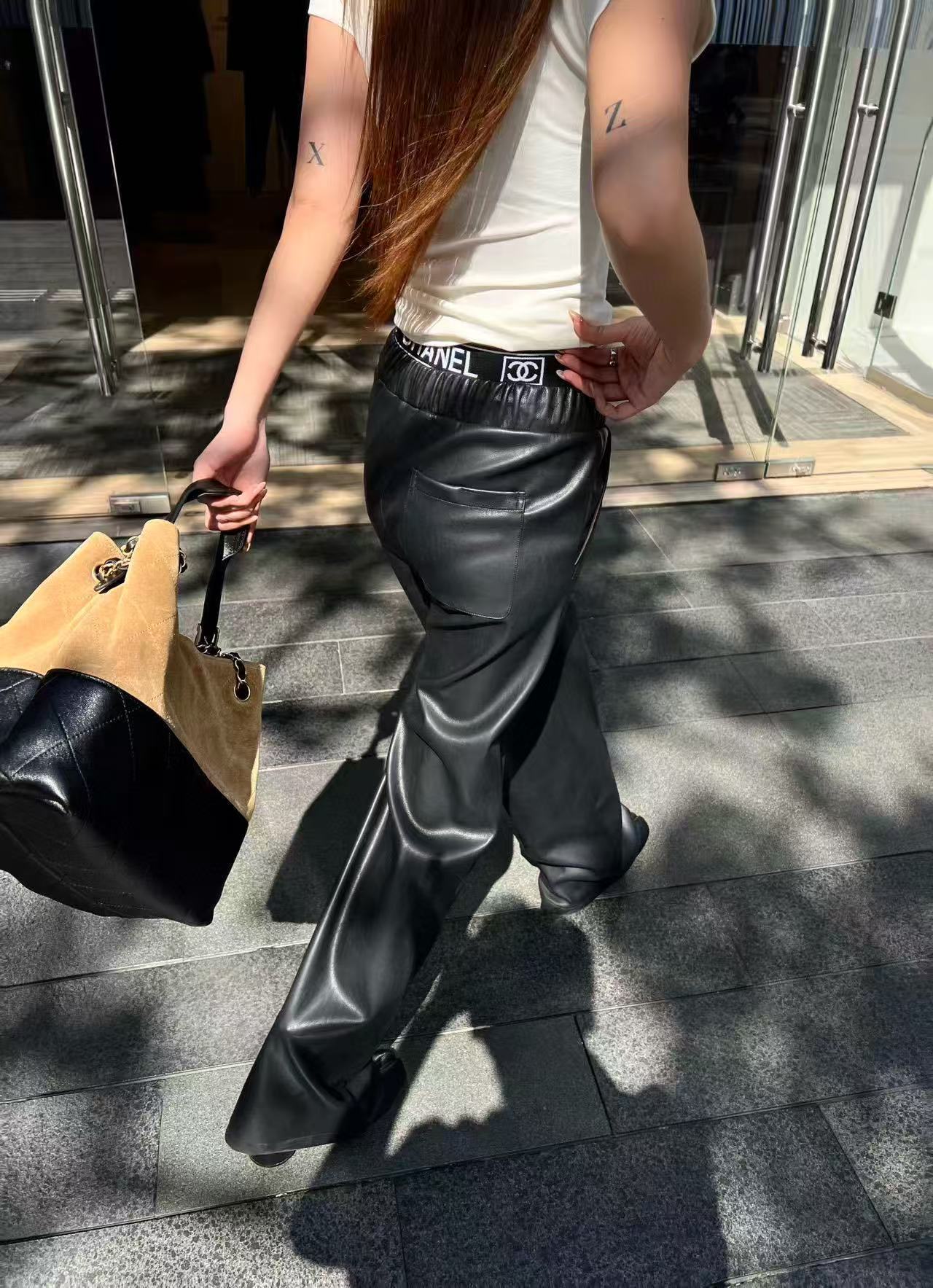 CHANE1 ゴムウエスト レターレザー カジュアルパンツ【50％割引+送料無料】