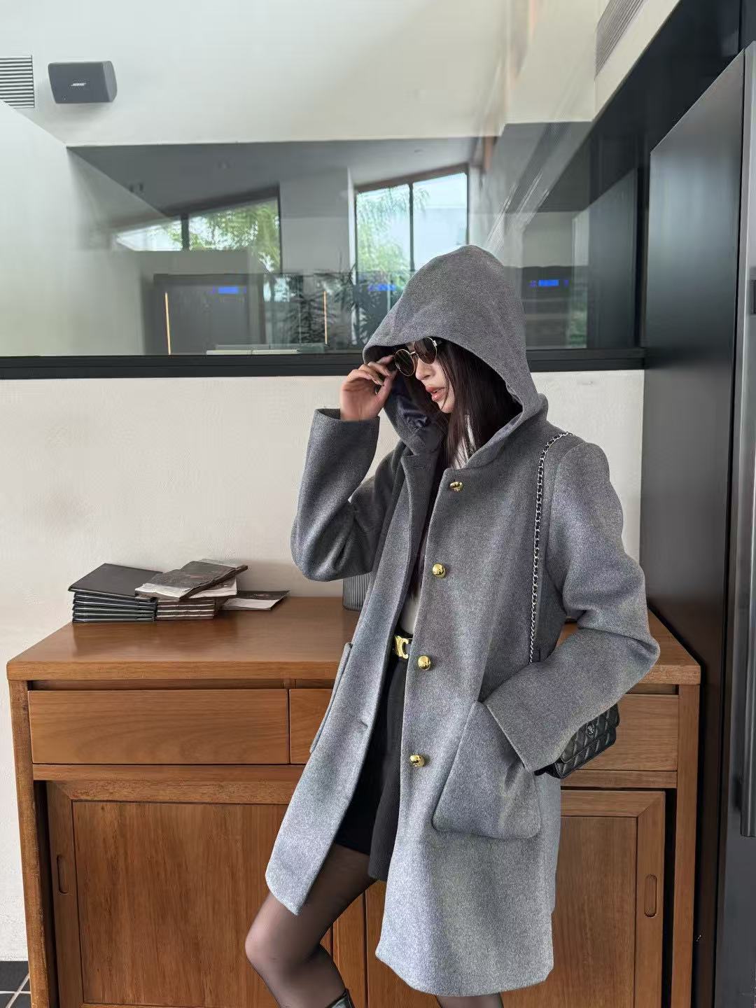 VALENT1NO メタルボタン フード付きウールコート【50％割引+送料無料】