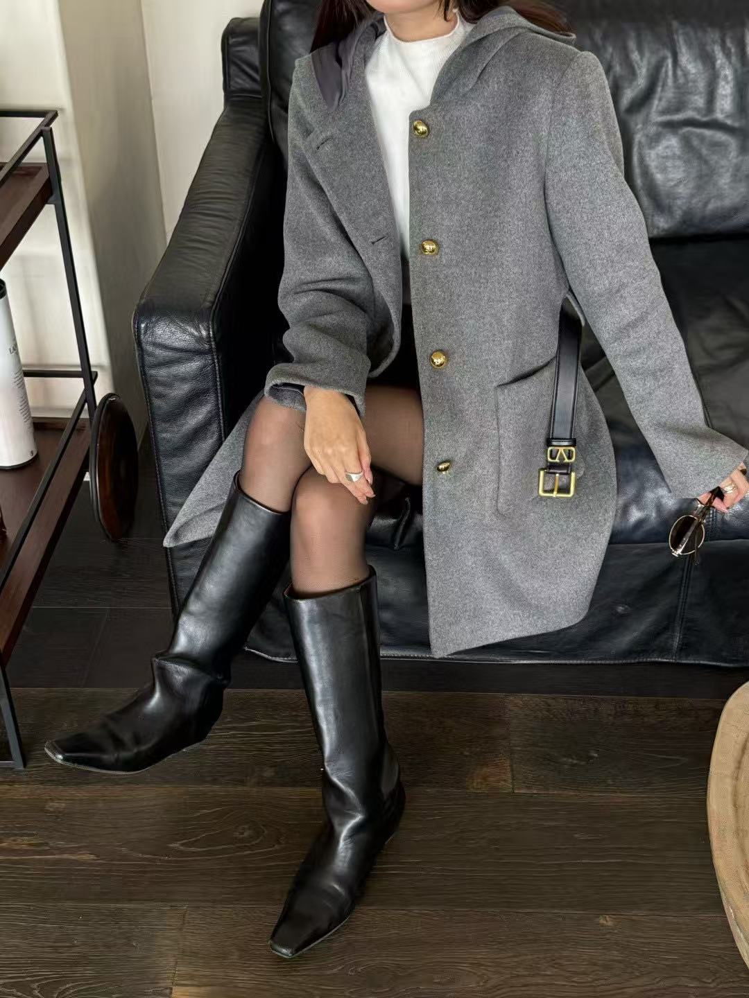 VALENT1NO メタルボタン フード付きウールコート【50％割引+送料無料】