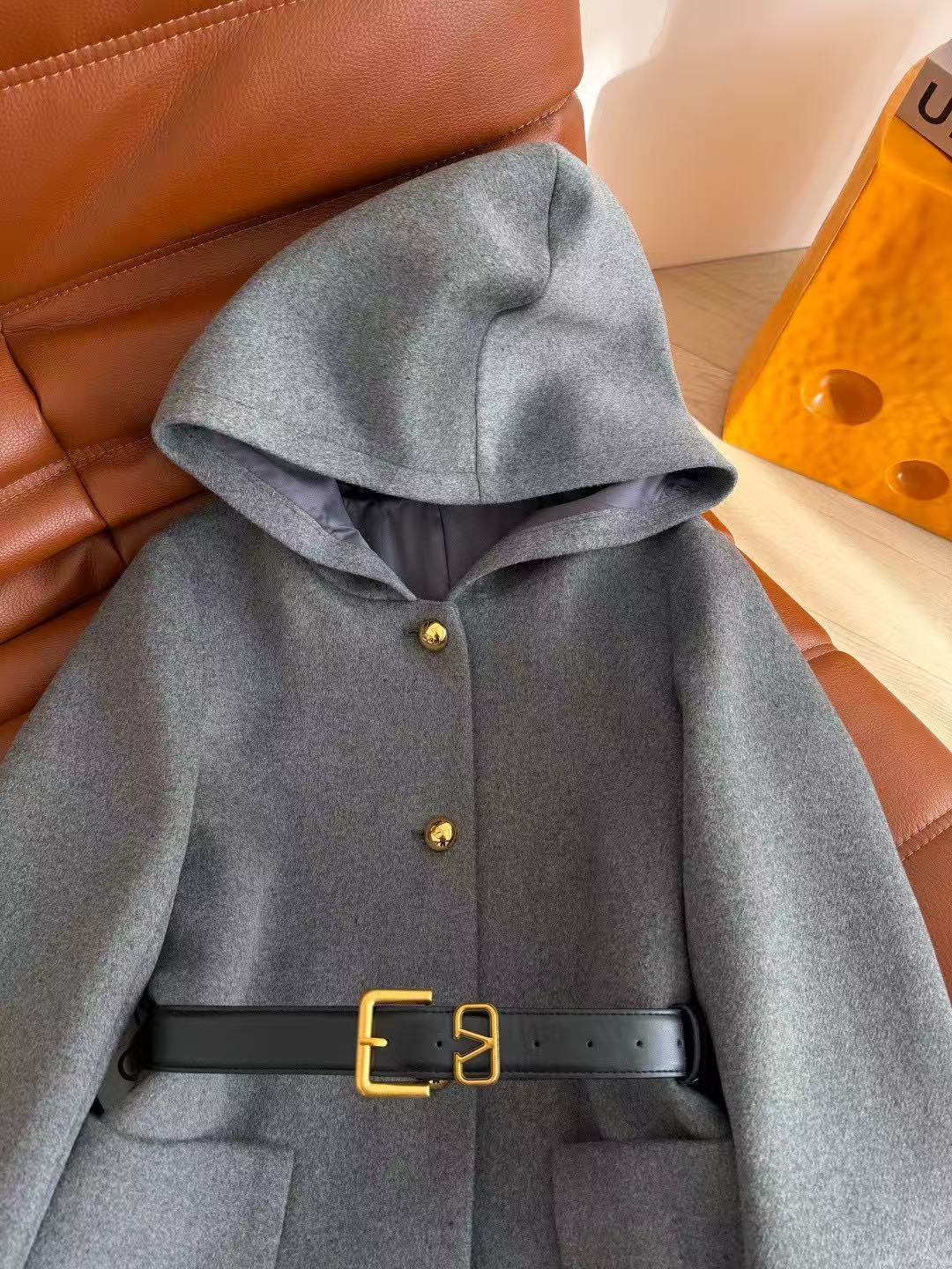 VALENT1NO メタルボタン フード付きウールコート【50％割引+送料無料】