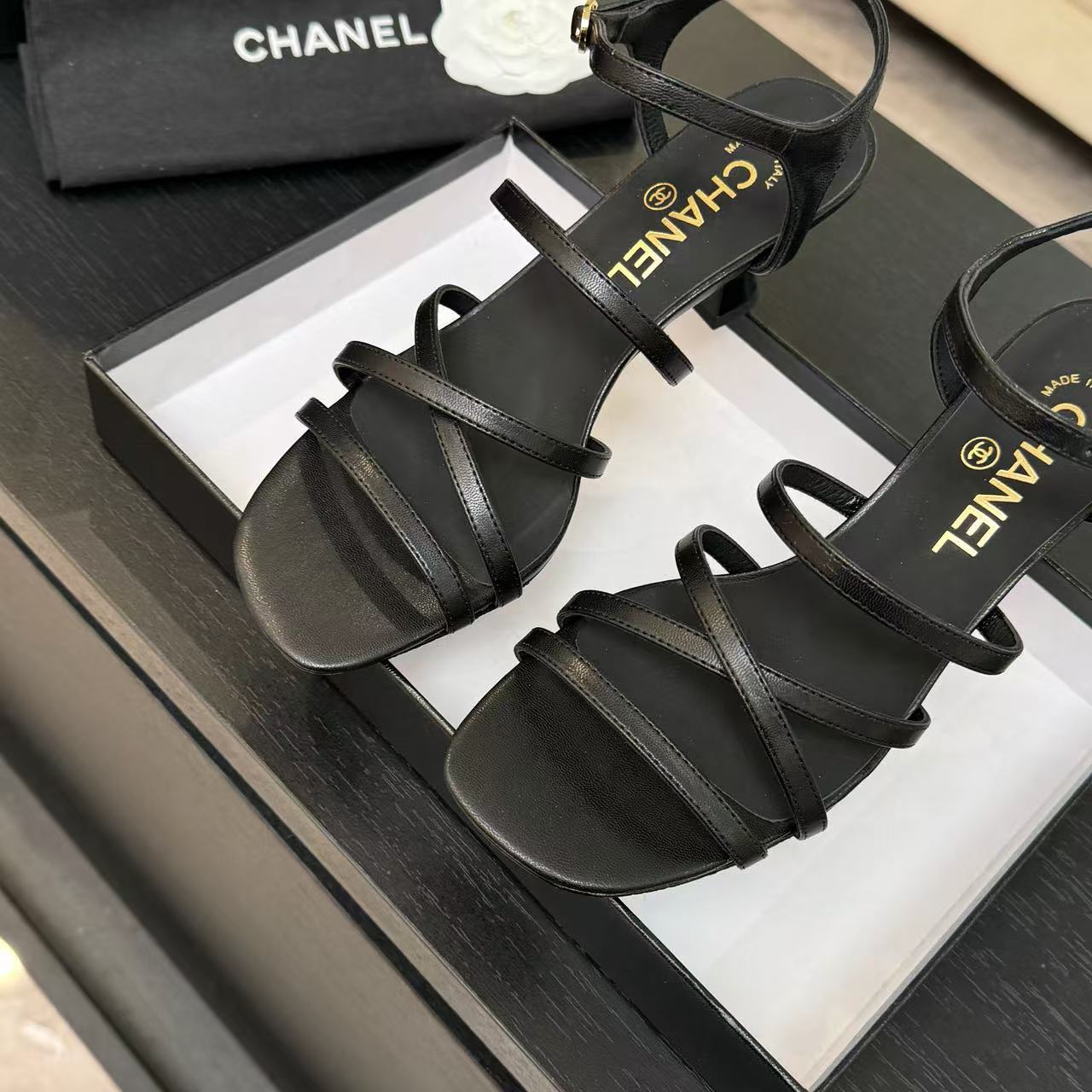 CHANE1 高品質ダブルCハイヒールサンダル【50％割引+送料無料】
