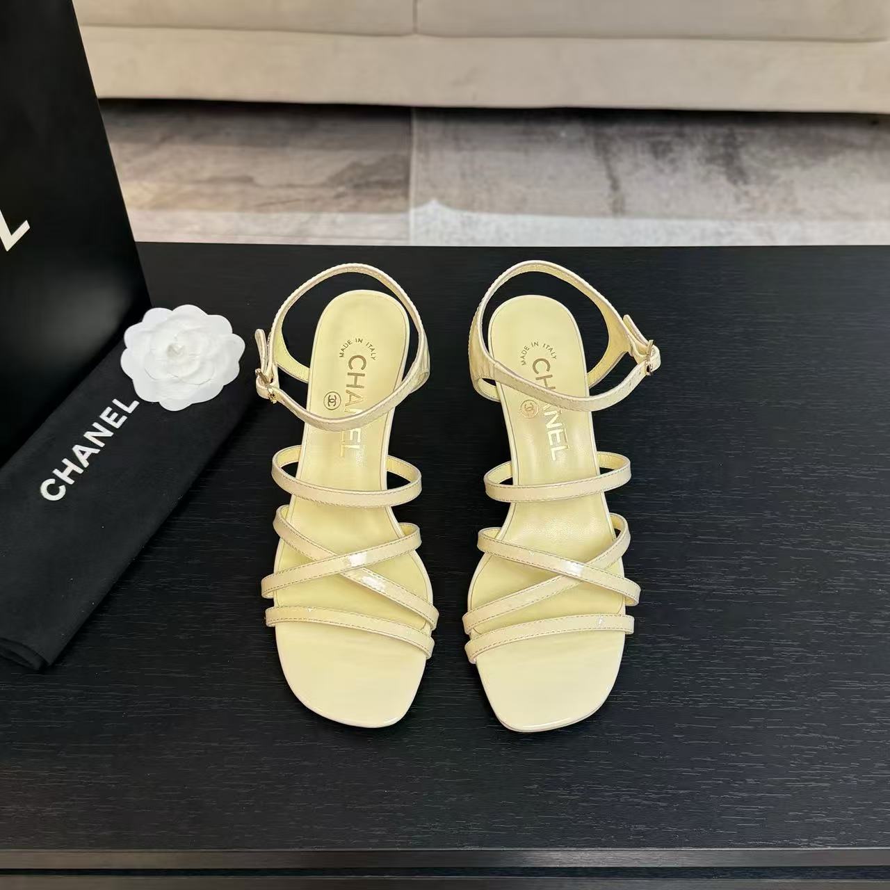 CHANE1 高品質ダブルCハイヒールサンダル【50％割引+送料無料】