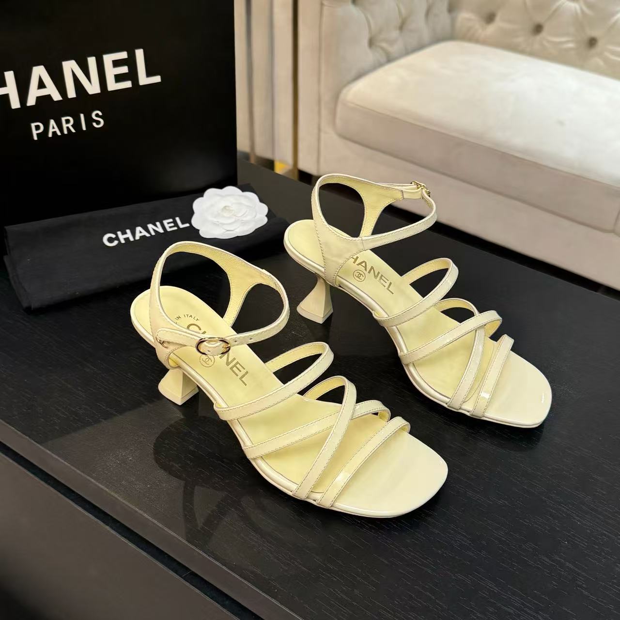 CHANE1 高品質ダブルCハイヒールサンダル【50％割引+送料無料】